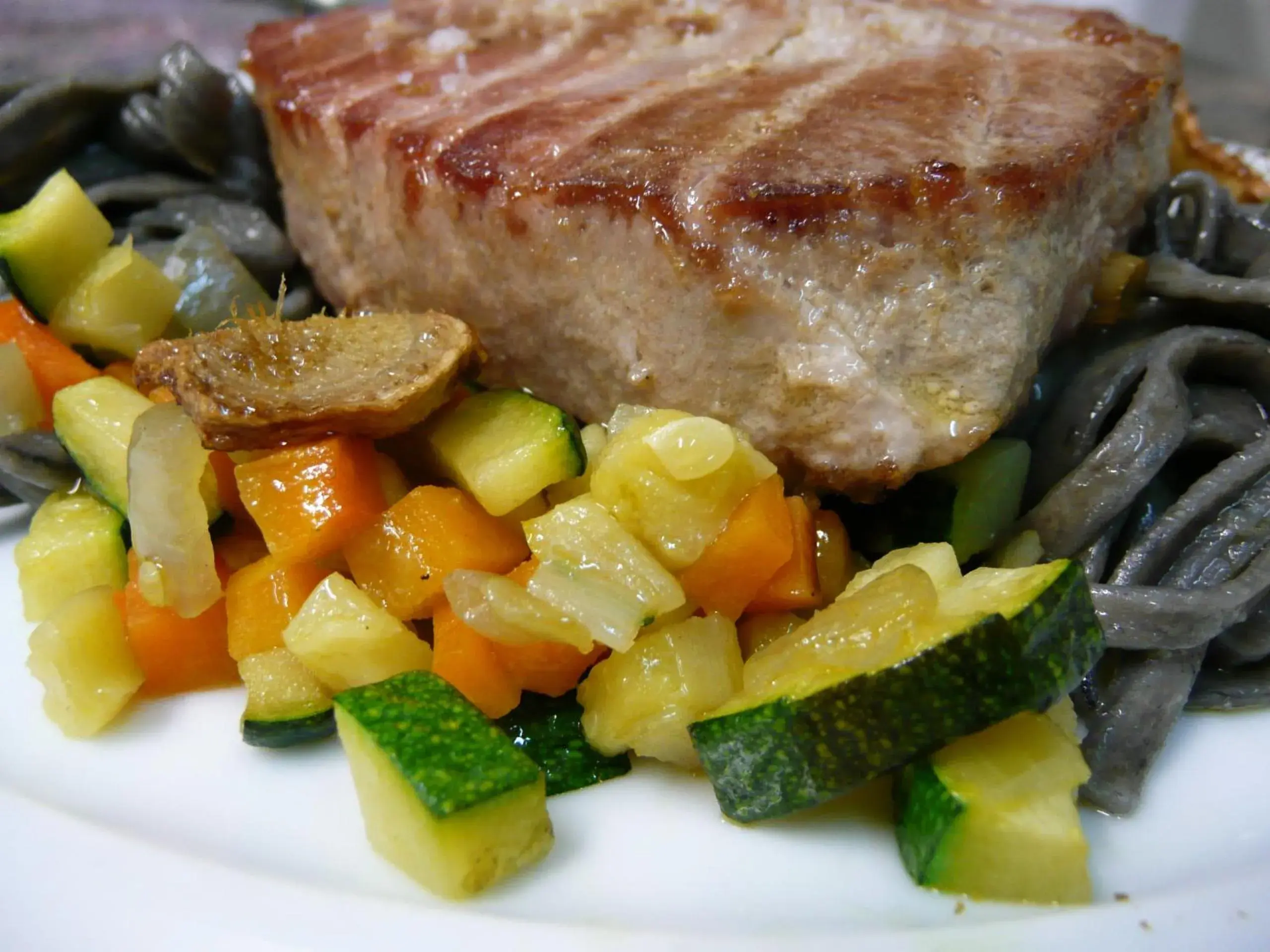 Food and drinks in Logis Hôtel - Les Pasteliers Food and drinks in Logis Hôtel - Les Pasteliers