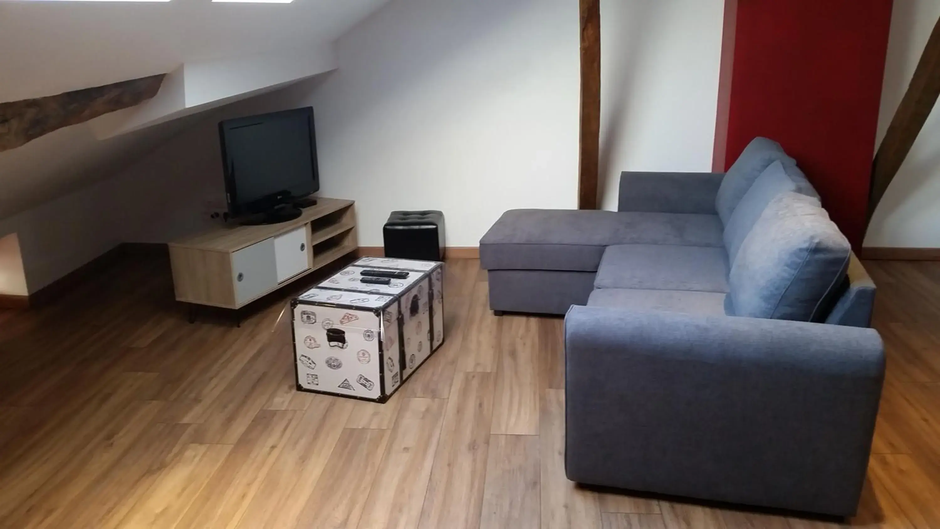 Logis Hôtel - Les Pasteliers Logis Hôtel - Les Pasteliers