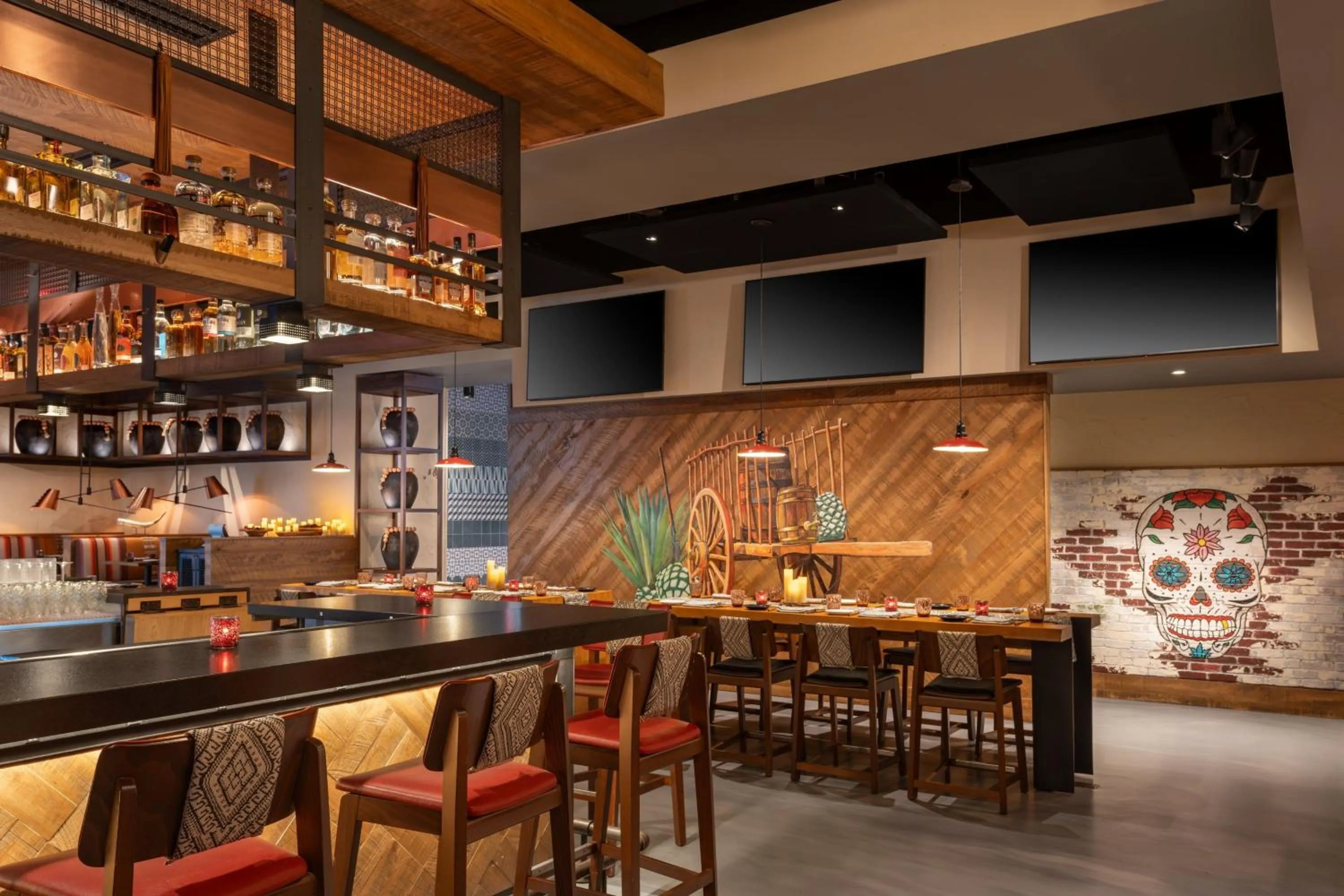 Restaurant/places to eat in Tampa Marriott Water Street