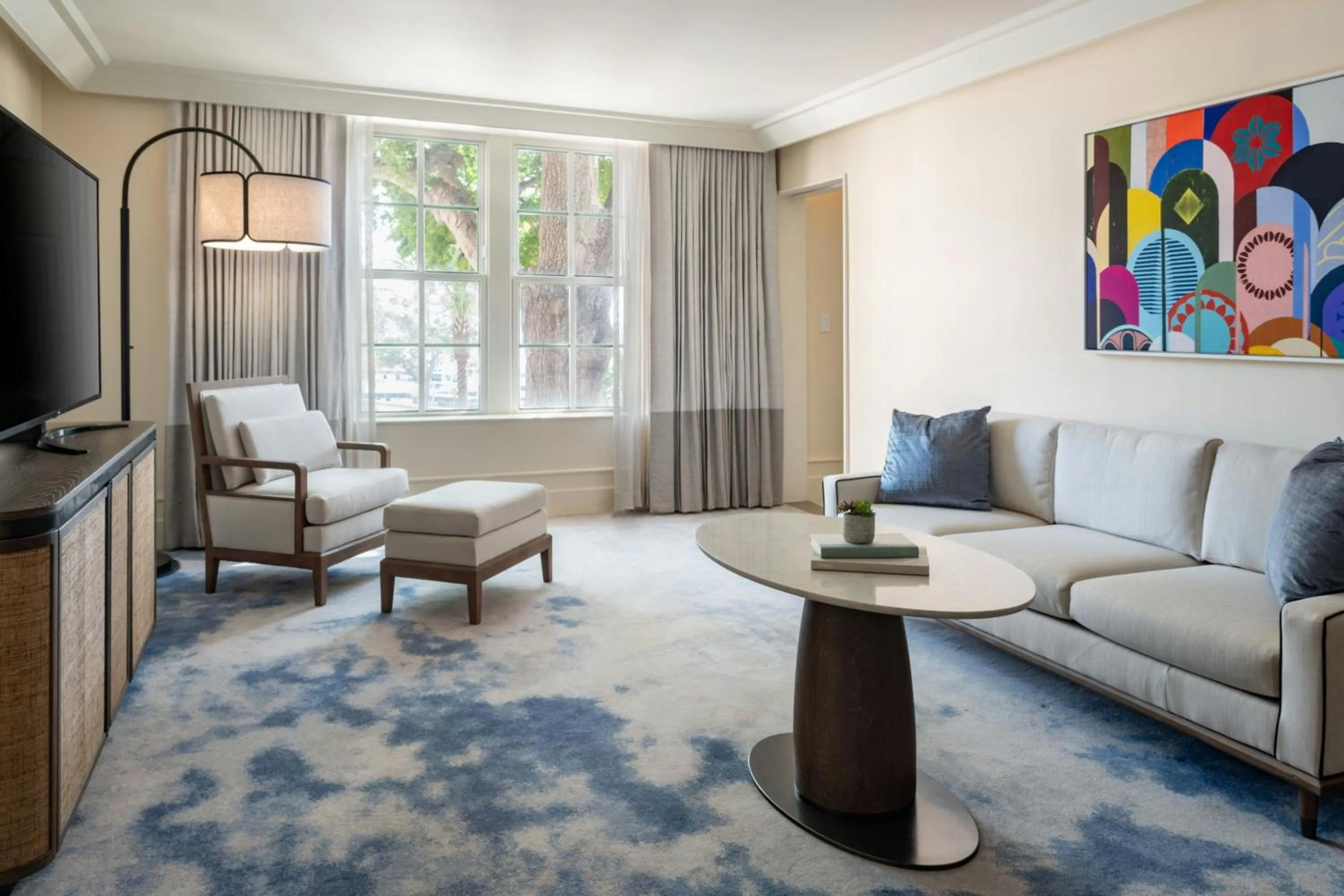 Living room in The Vinoy Resort & Golf Club, Autograph Collection