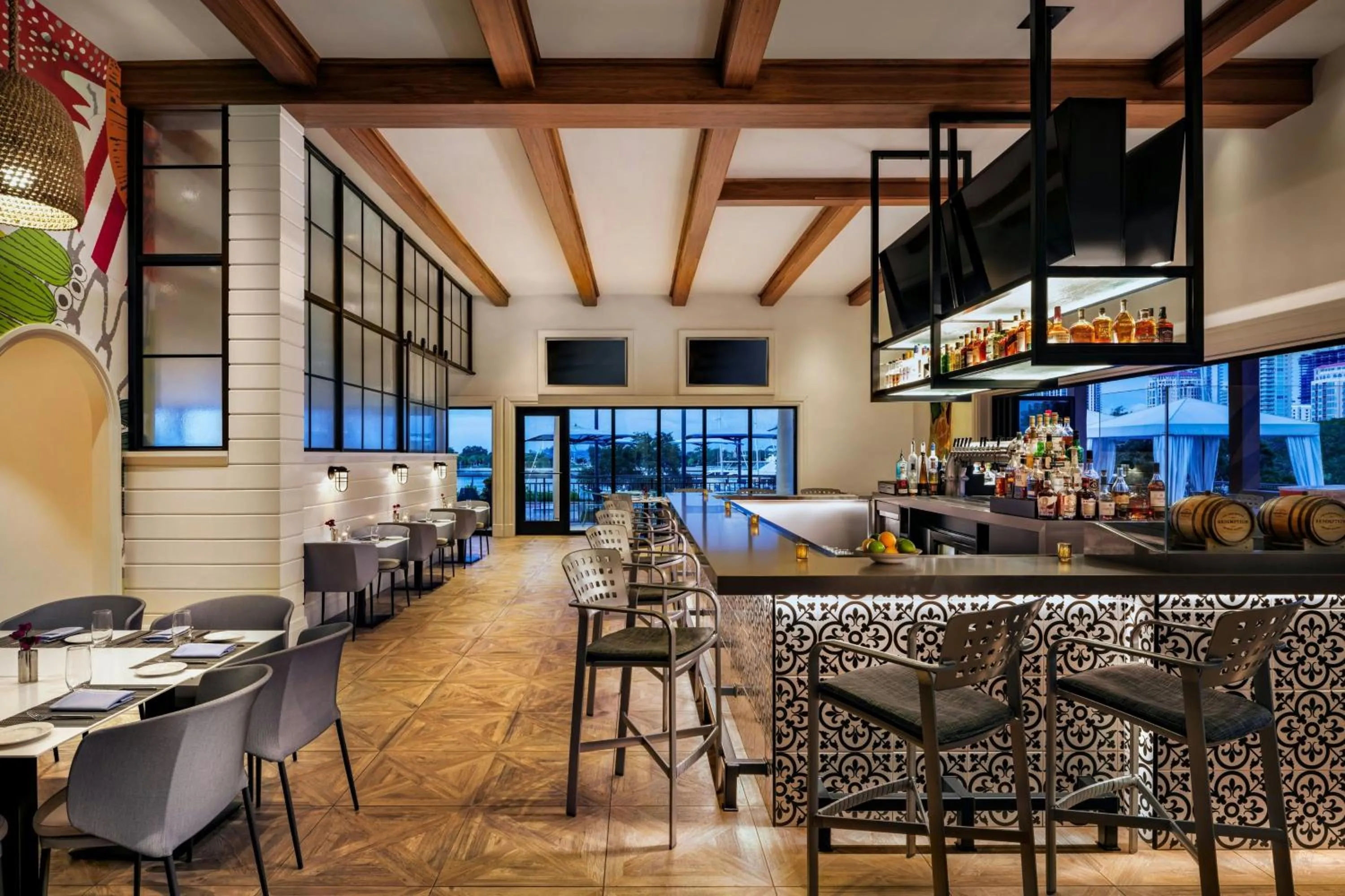 Lounge or bar in The Vinoy Resort & Golf Club, Autograph Collection