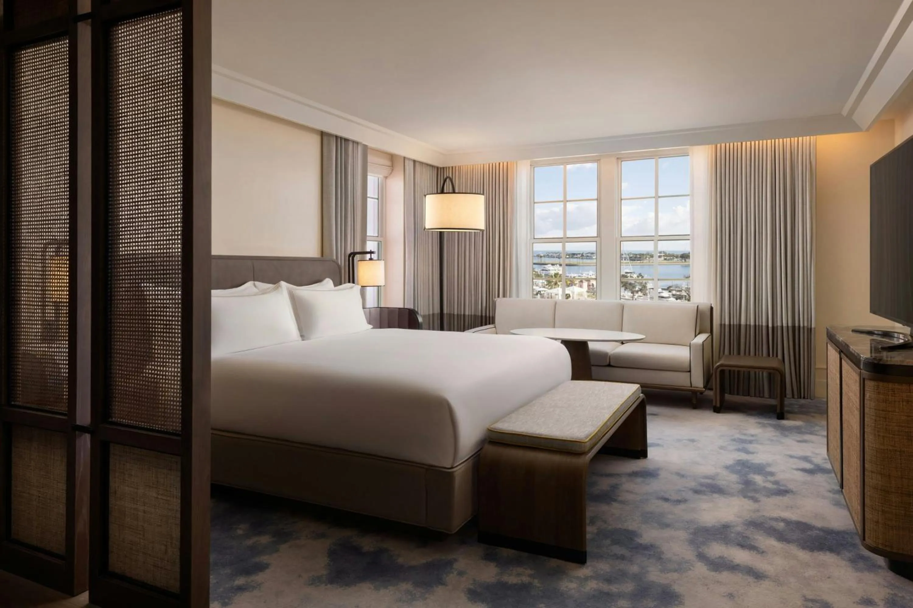 Bedroom, Bed in The Vinoy Resort & Golf Club, Autograph Collection