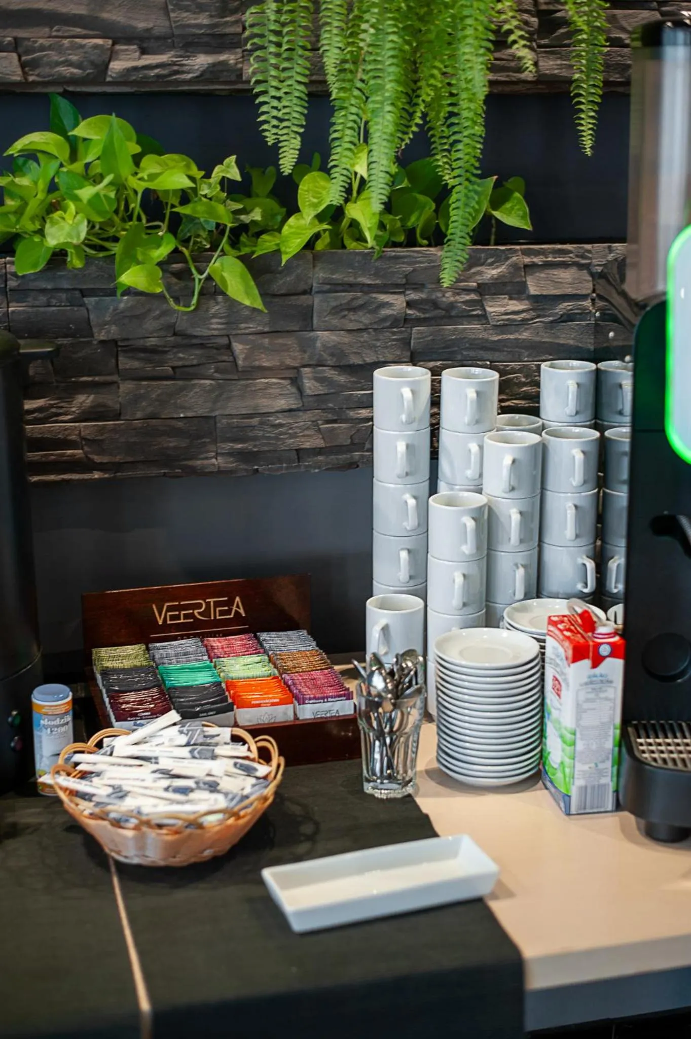 Coffee/tea facilities in Płonia Resort