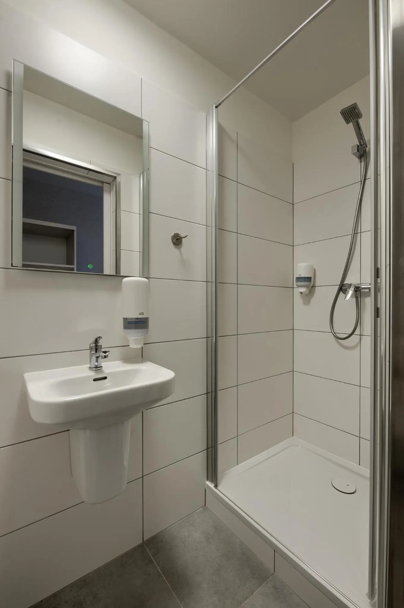 Shower in Płonia Resort