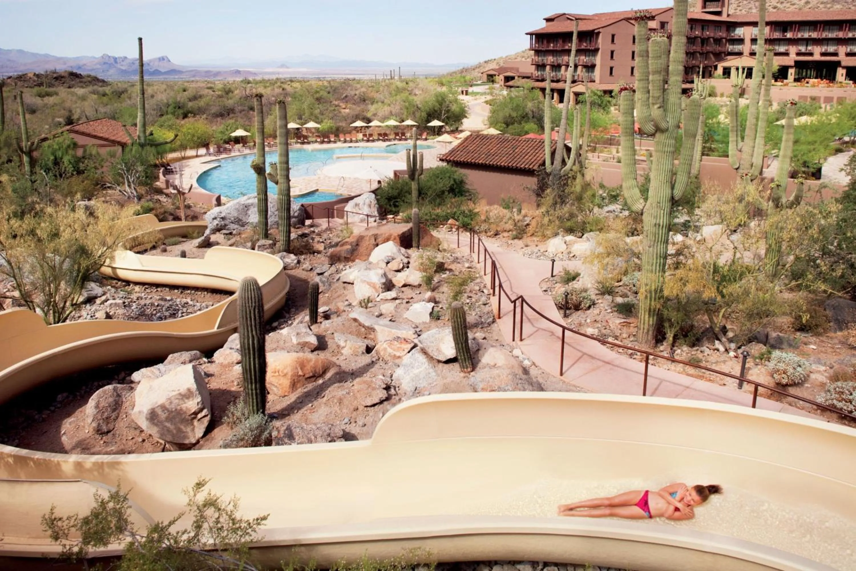 Swimming pool in The Ritz-Carlton, Dove Mountain