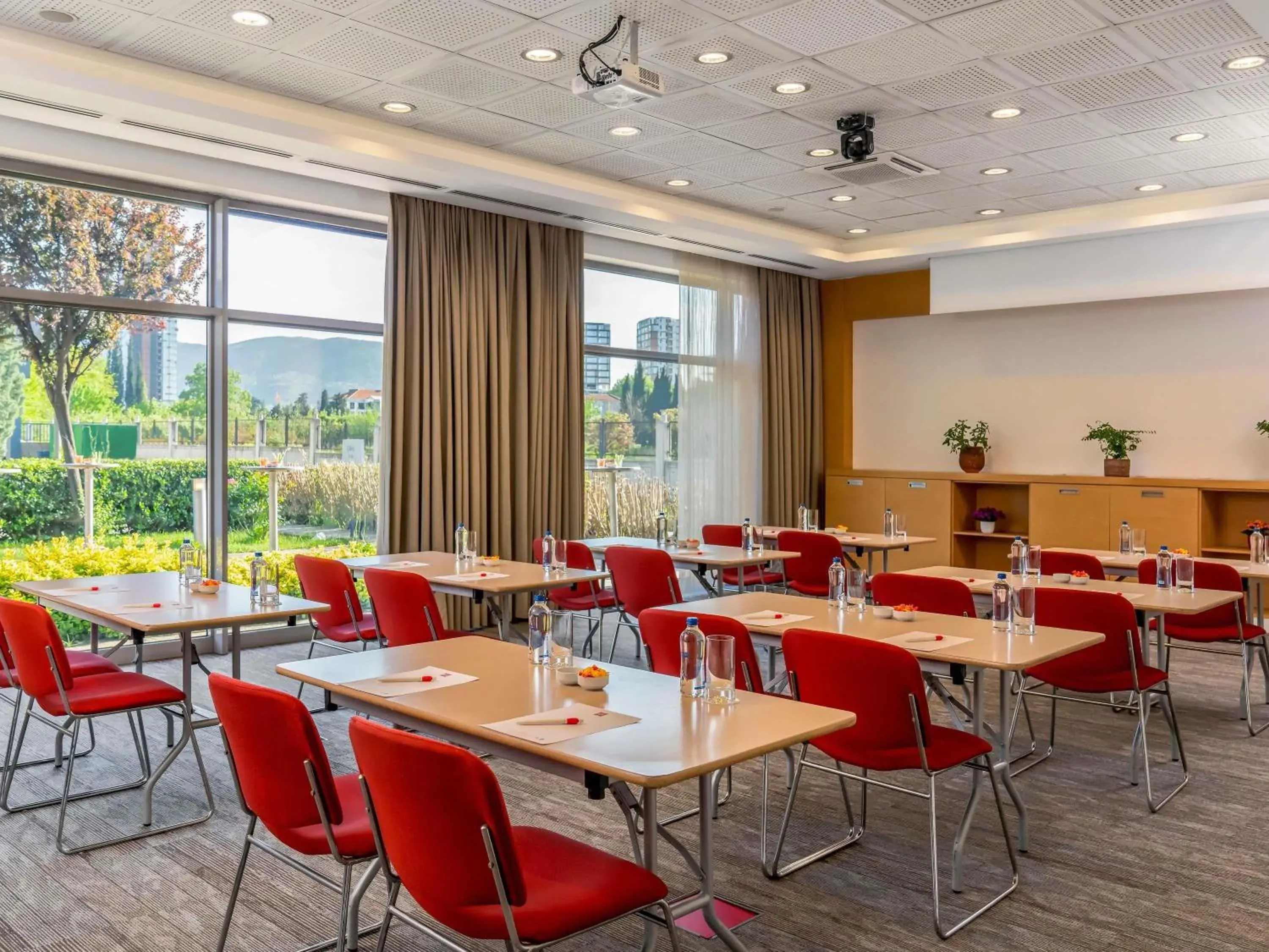 Property building in Ibis Bursa Property building in Ibis Bursa