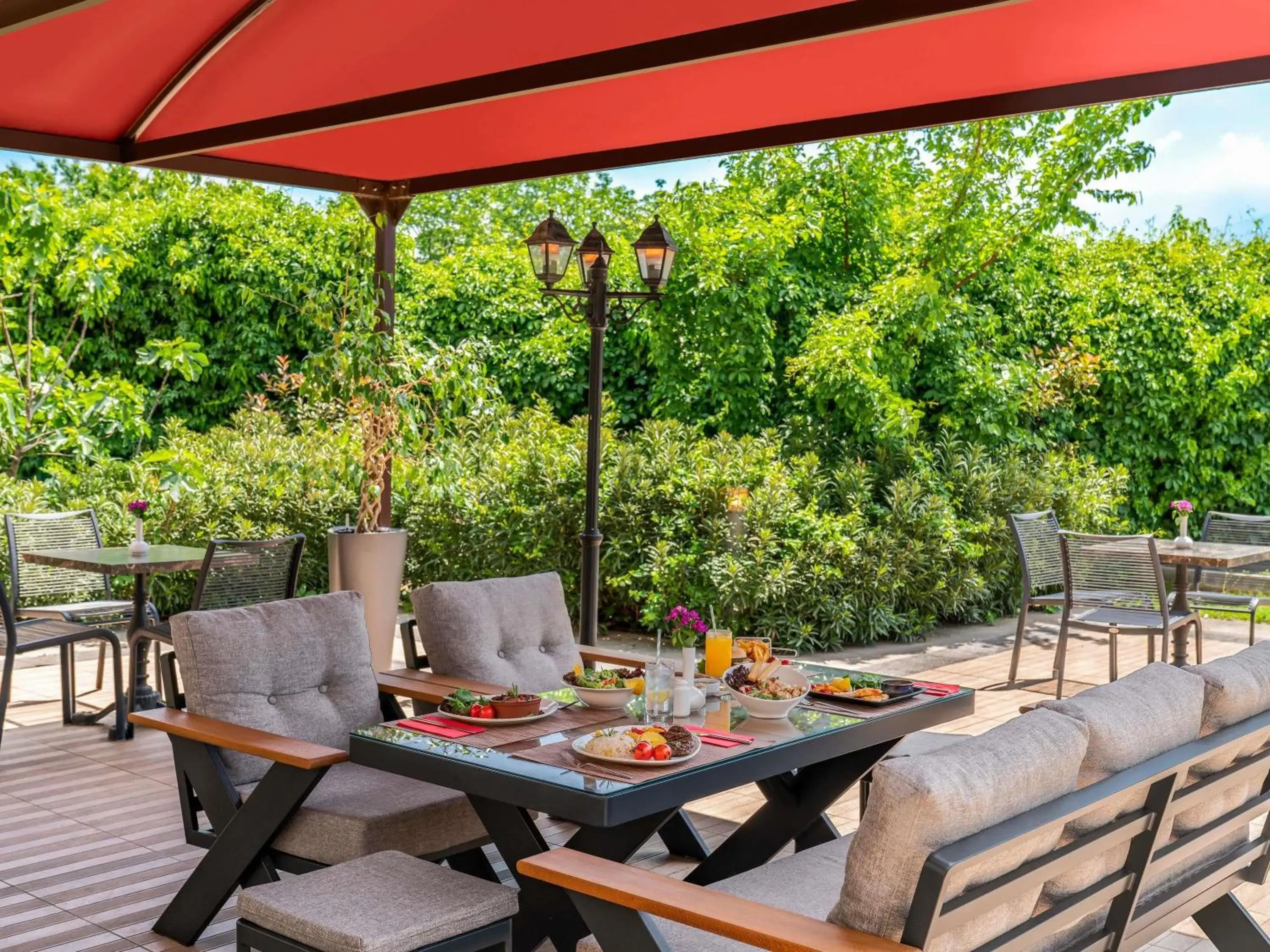 Property building in Ibis Bursa Property building in Ibis Bursa