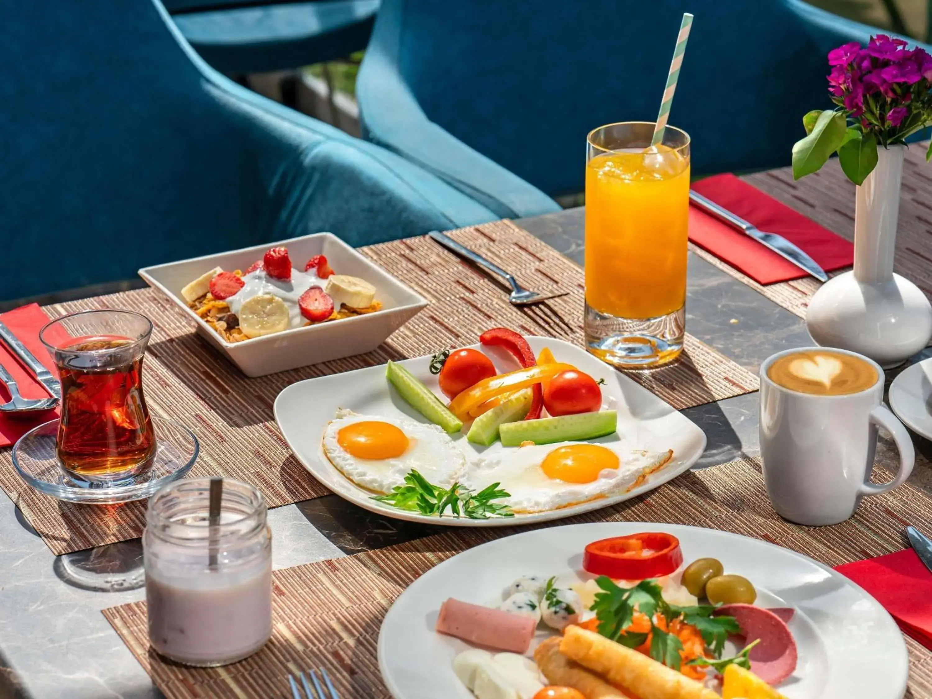 Breakfast in Ibis Bursa Breakfast in Ibis Bursa