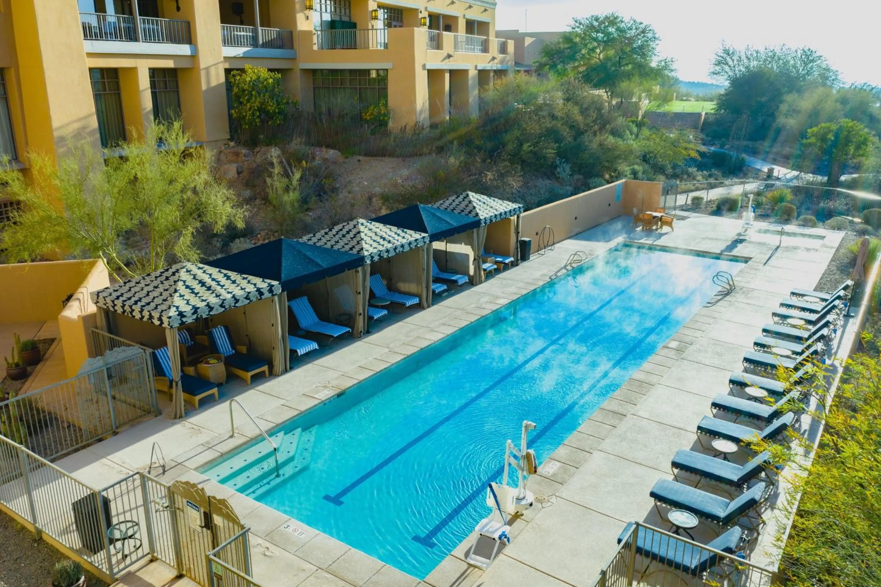 Swimming pool in JW Marriott Tucson Starr Pass Resort