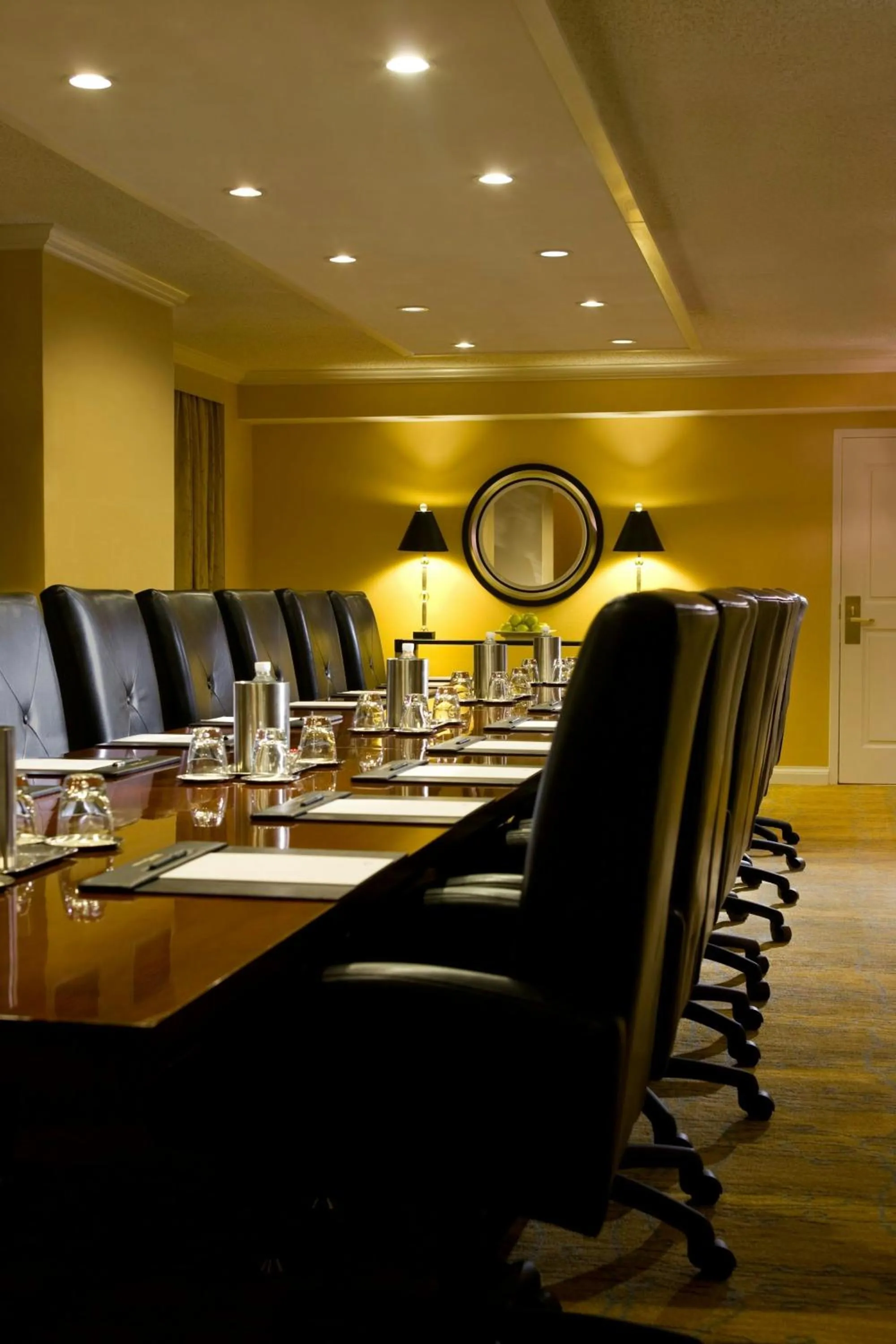 Meeting/conference room in Falls Church Marriott Fairview Park