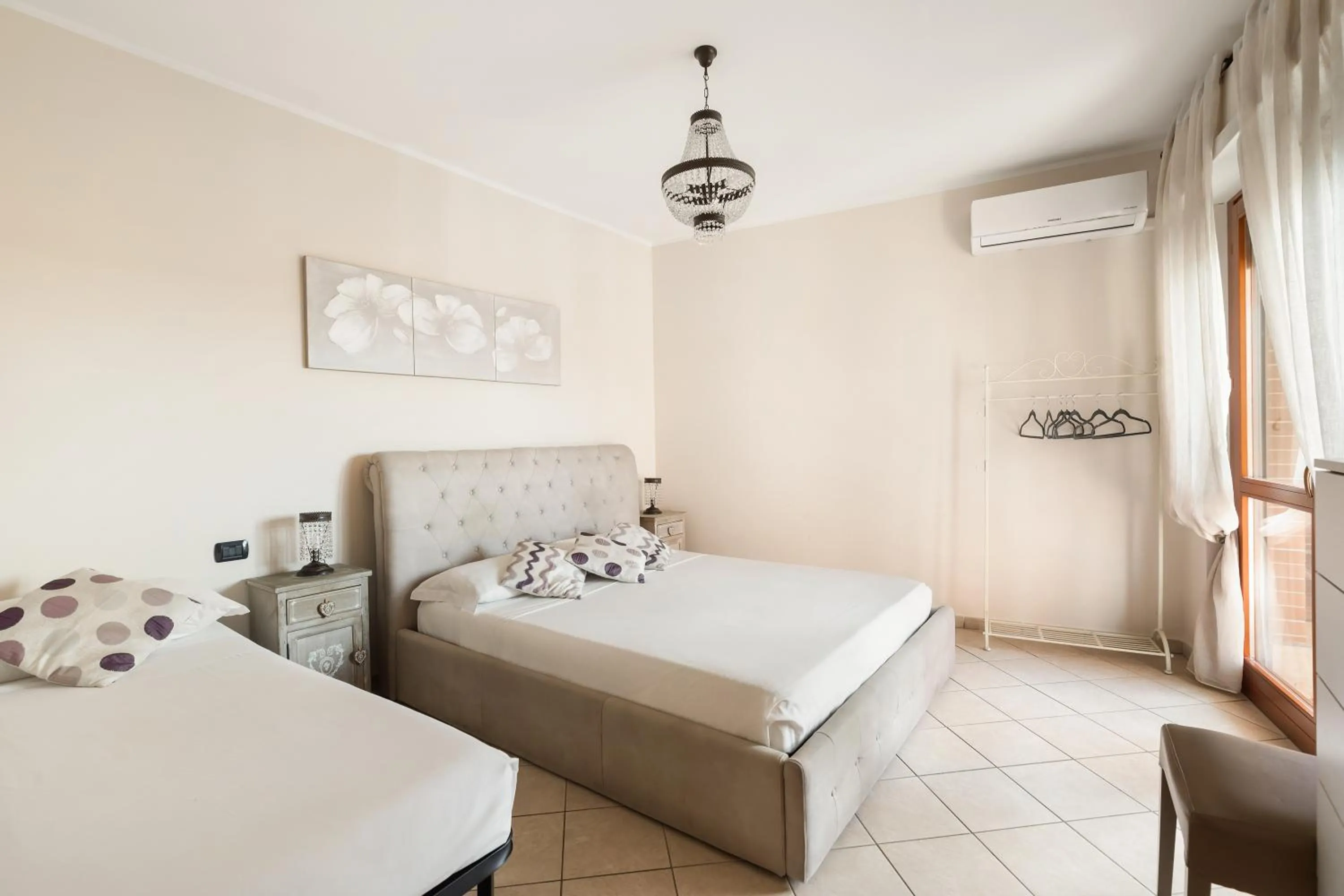 Bedroom, Bed in Giramondo LuxeFierairport