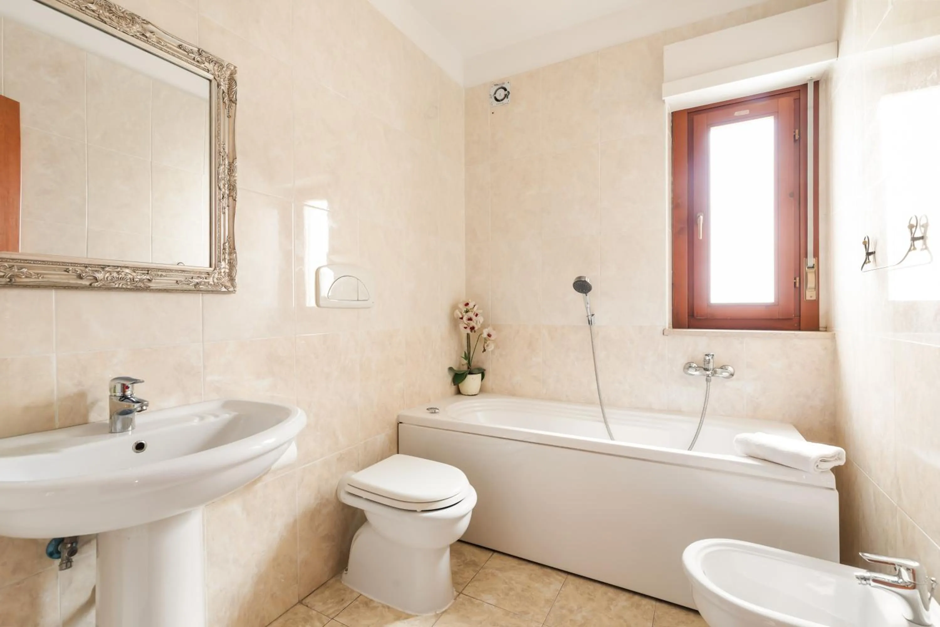 Bath in Giramondo LuxeFierairport