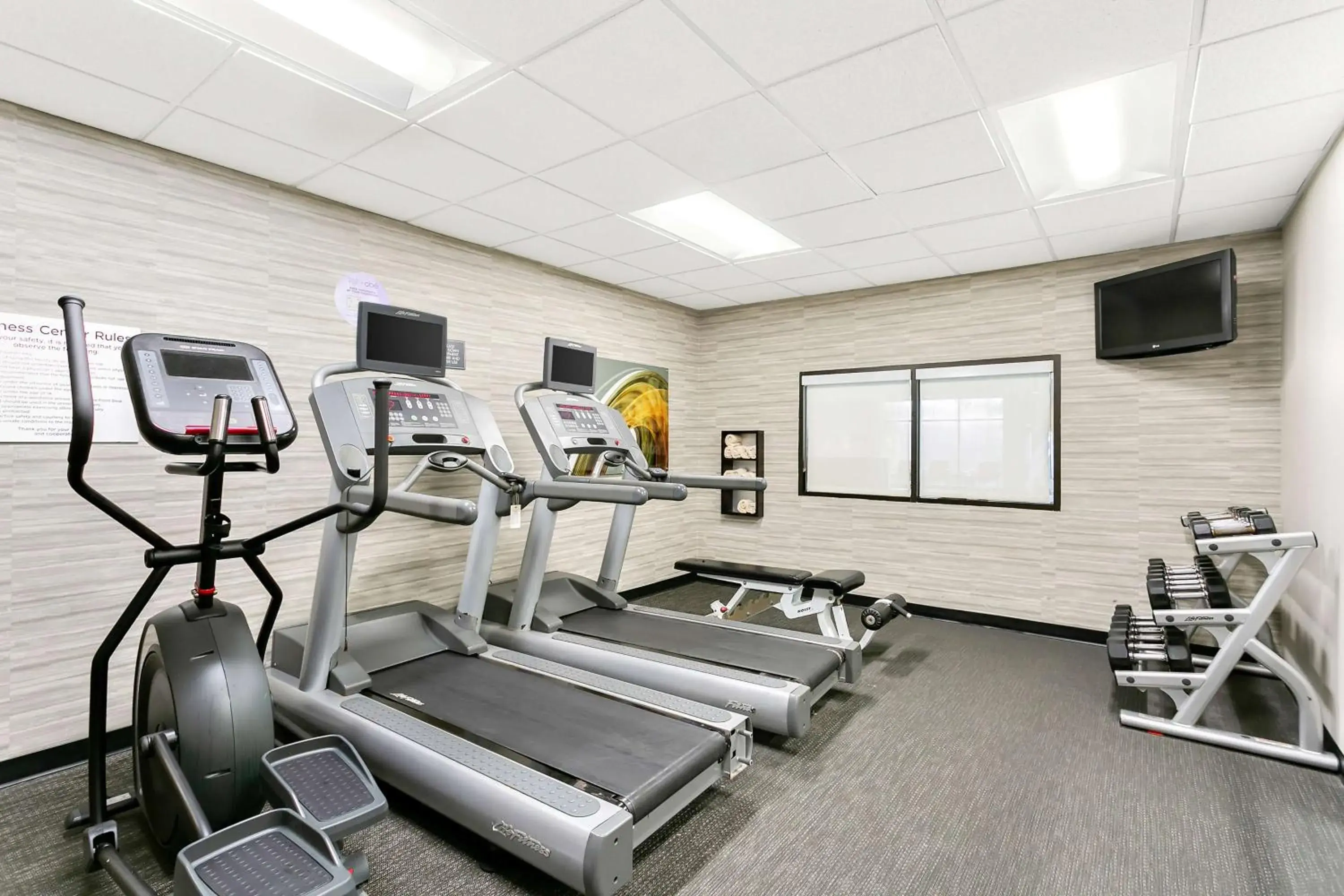 Fitness centre/facilities in Sonesta Select Greenbelt College Park Fitness centre/facilities in Sonesta Select Greenbelt College Park