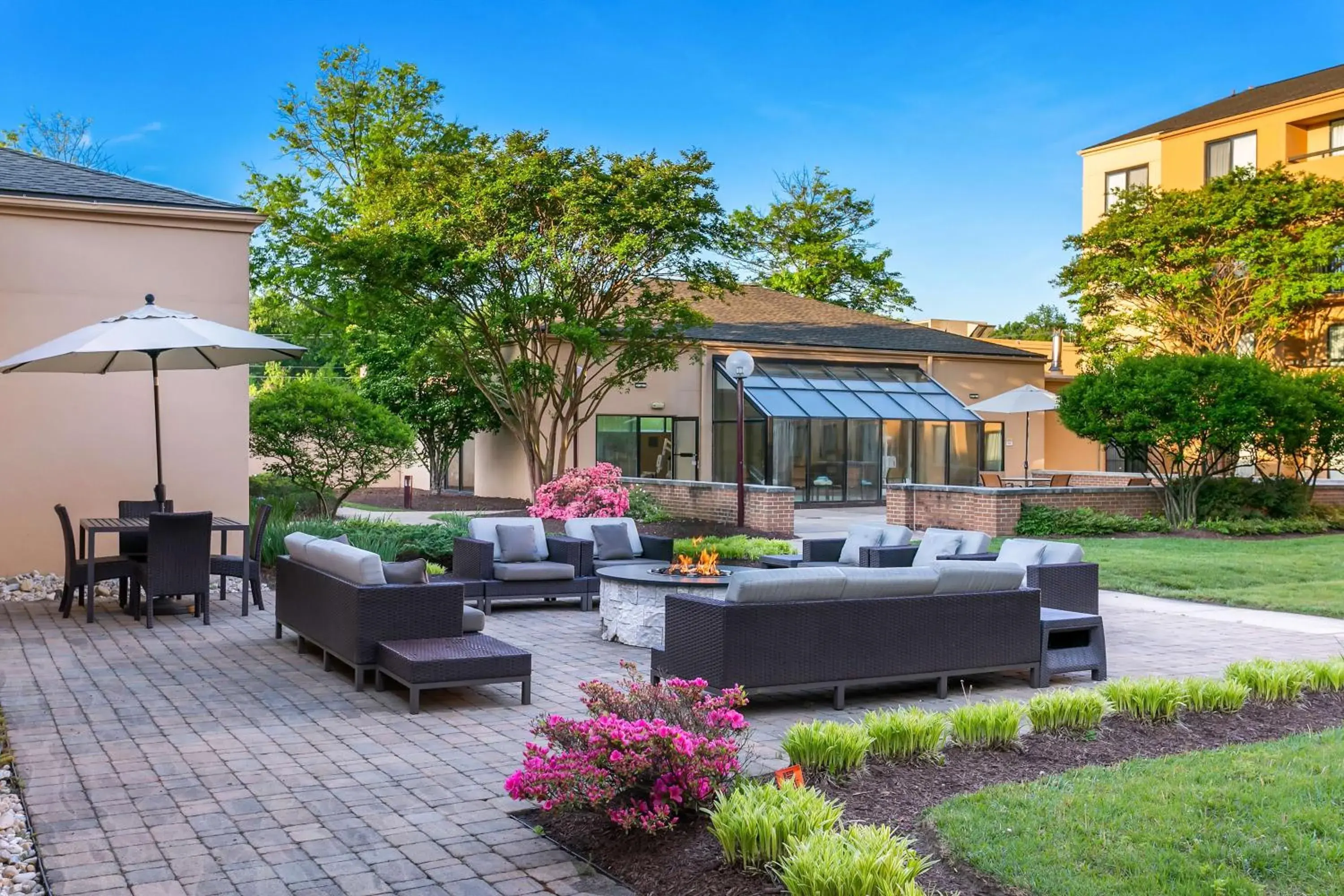 Property building in Sonesta Select Greenbelt College Park Property building in Sonesta Select Greenbelt College Park