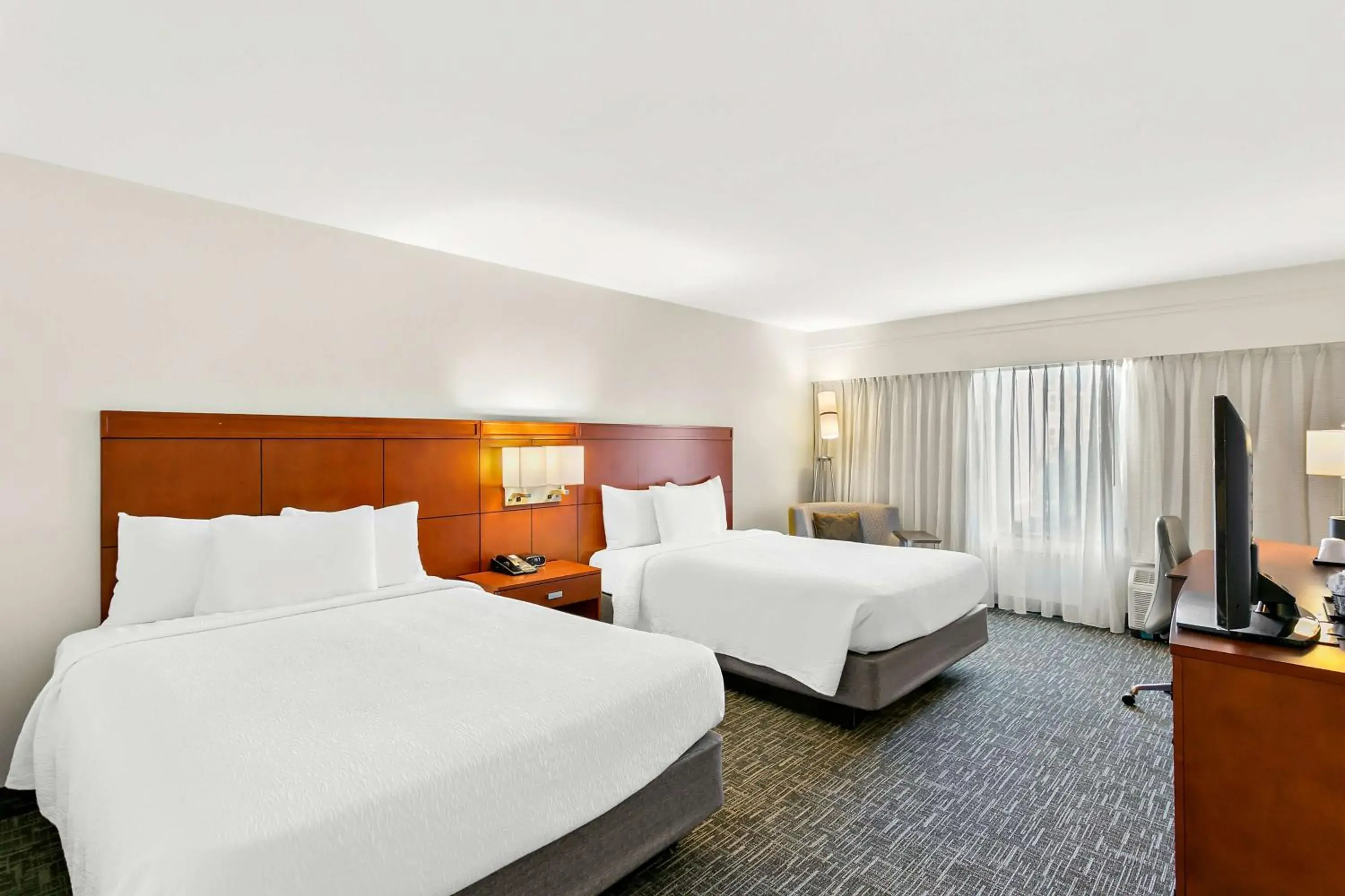 Bedroom, Bed in Sonesta Select Greenbelt College Park Bedroom, Bed in Sonesta Select Greenbelt College Park