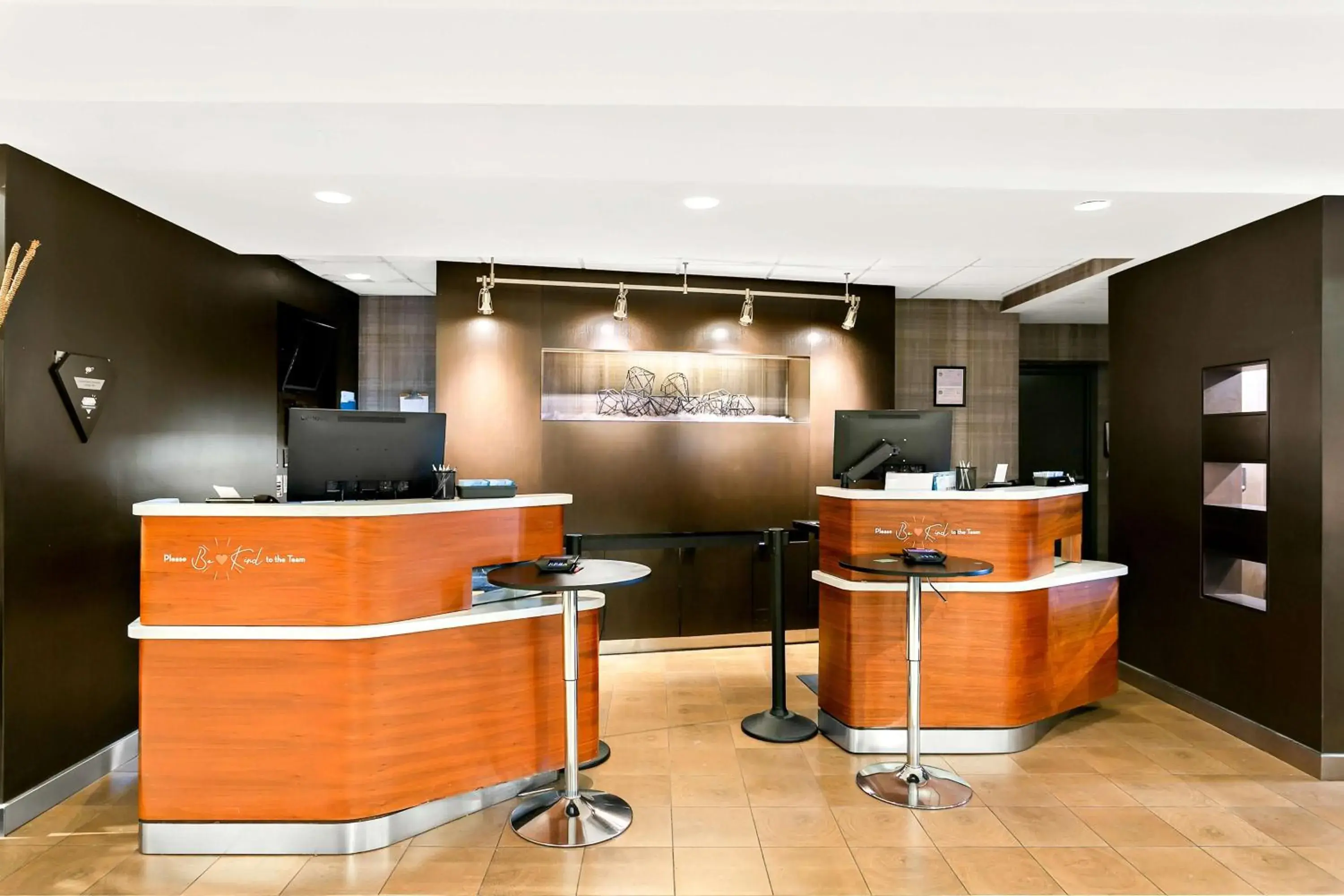 Lobby or reception in Sonesta Select Greenbelt College Park Lobby or reception in Sonesta Select Greenbelt College Park