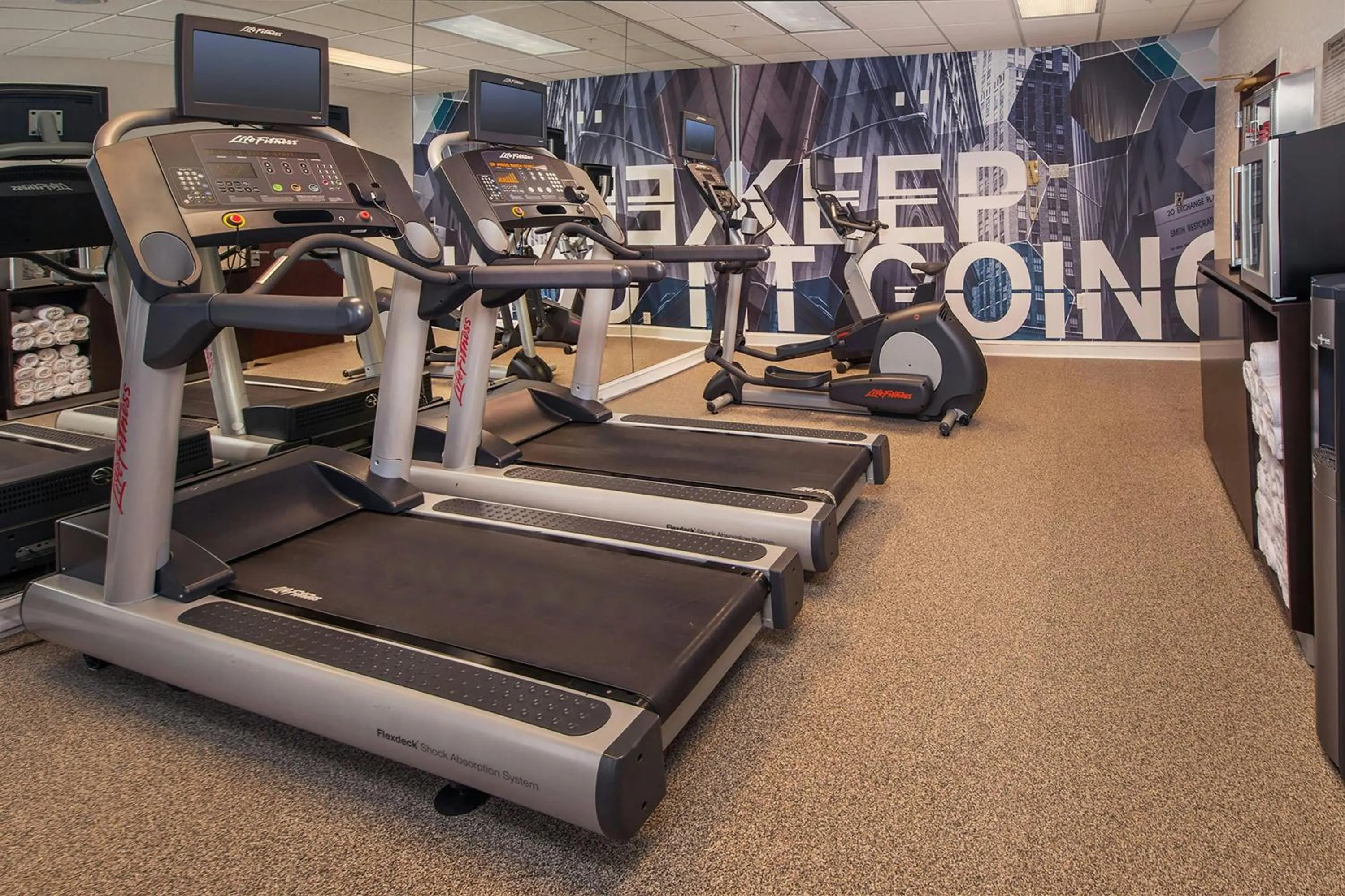 Fitness centre/facilities in SpringHill Suites by Marriott Gaithersburg