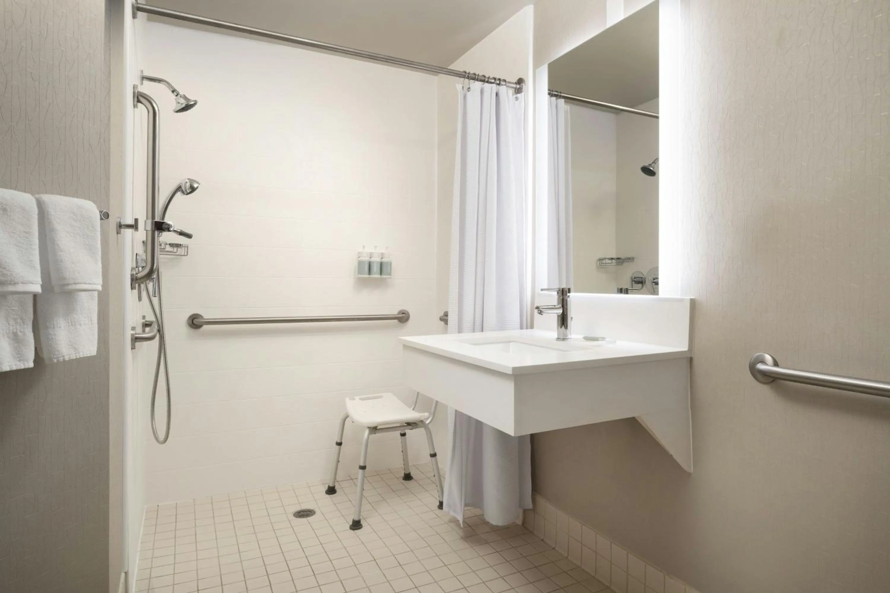Bathroom in SpringHill Suites by Marriott Gaithersburg