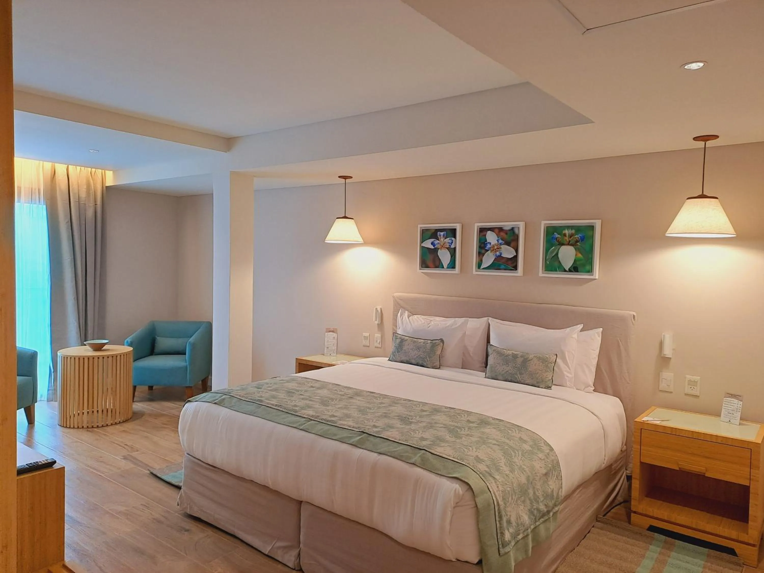 Bed in Iguazu Jungle Lodge