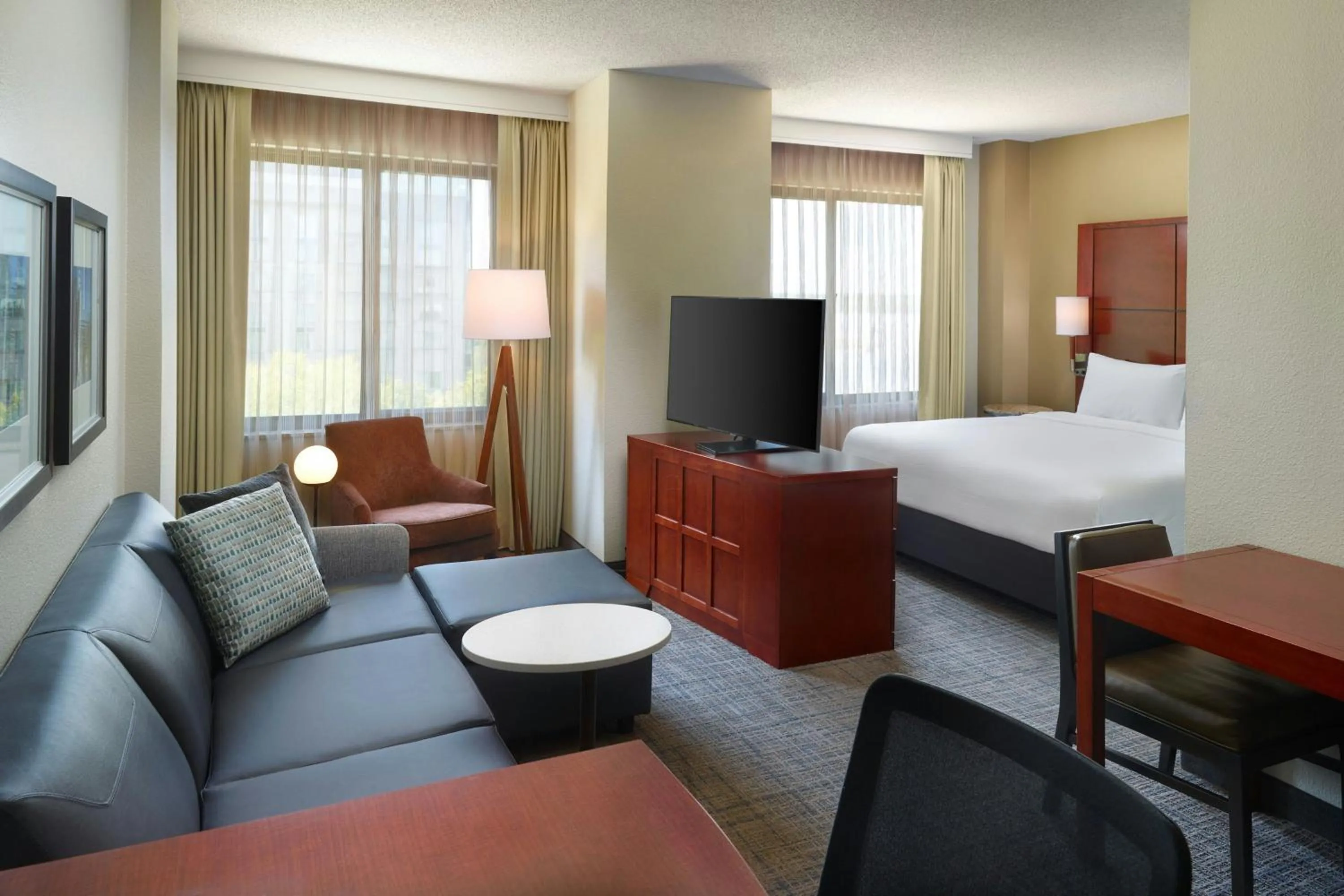 Photo of the whole room, Bed in Residence Inn by Marriott National Harbor Washington, D.C. Area