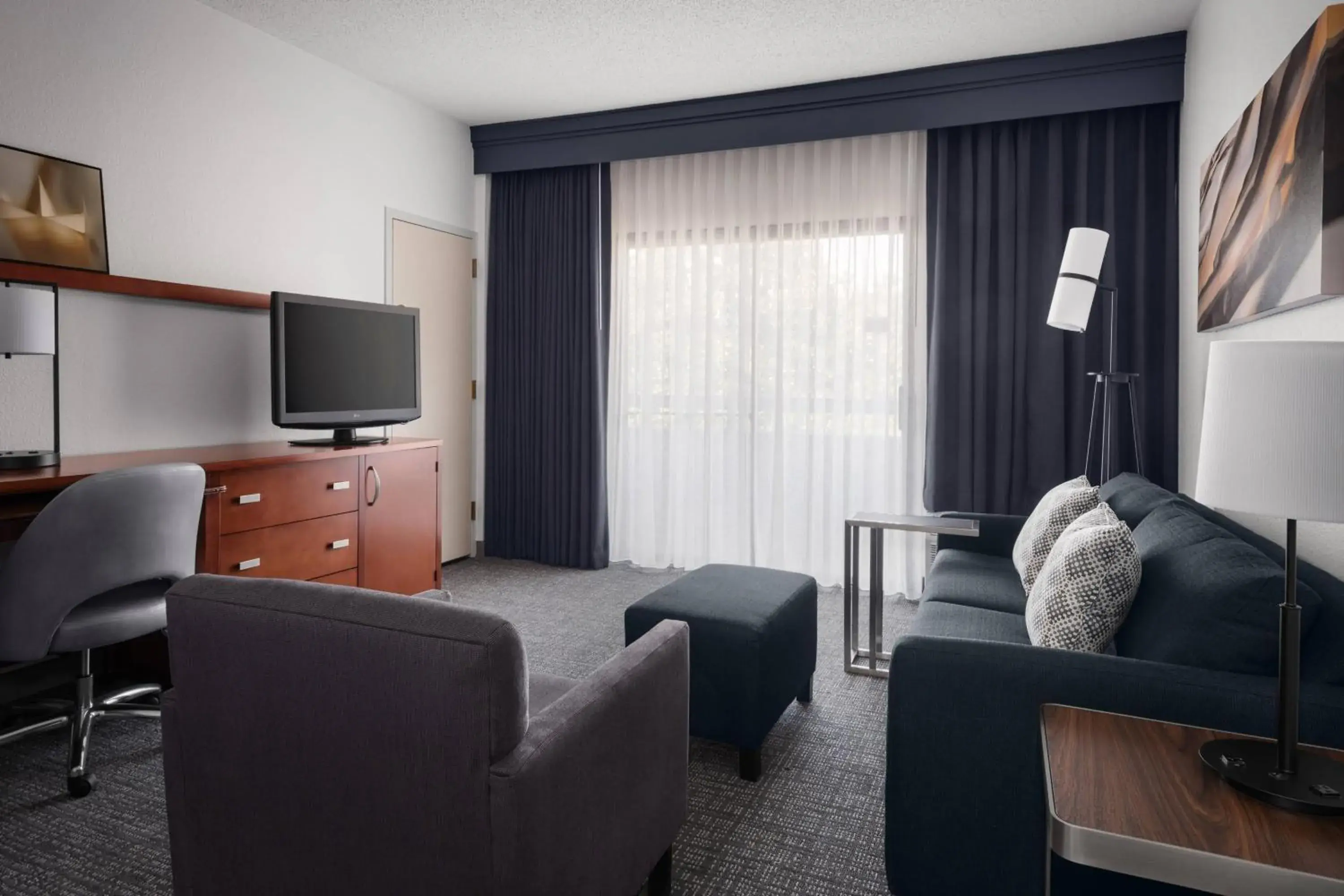 1 Bedroom Suite, 1 King, Sofa bed in Courtyard by Marriott Rockville 1 Bedroom Suite, 1 King, Sofa bed in Courtyard by Marriott Rockville