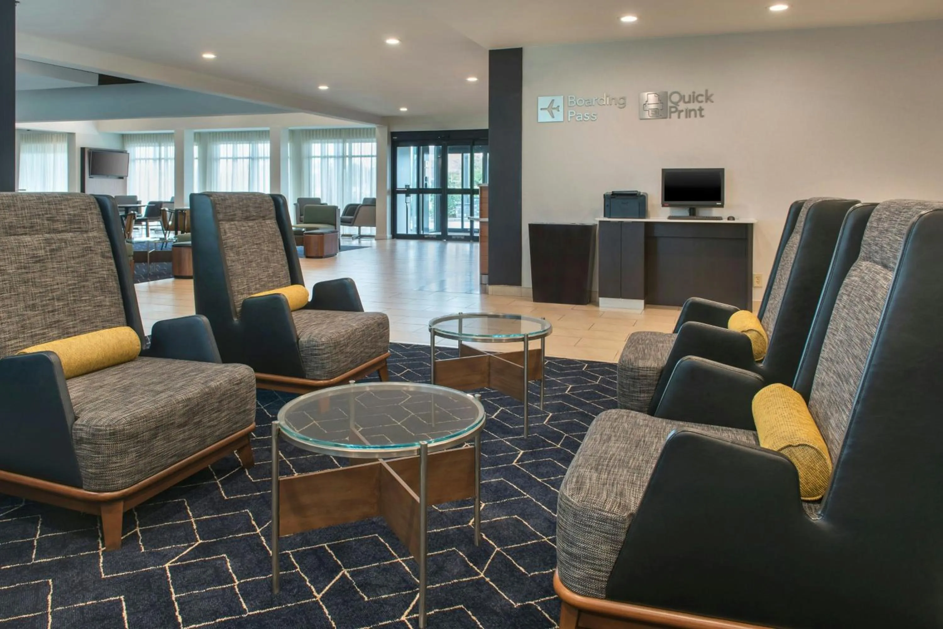 Lobby or reception in Courtyard by Marriott Silver Spring North/White Oak