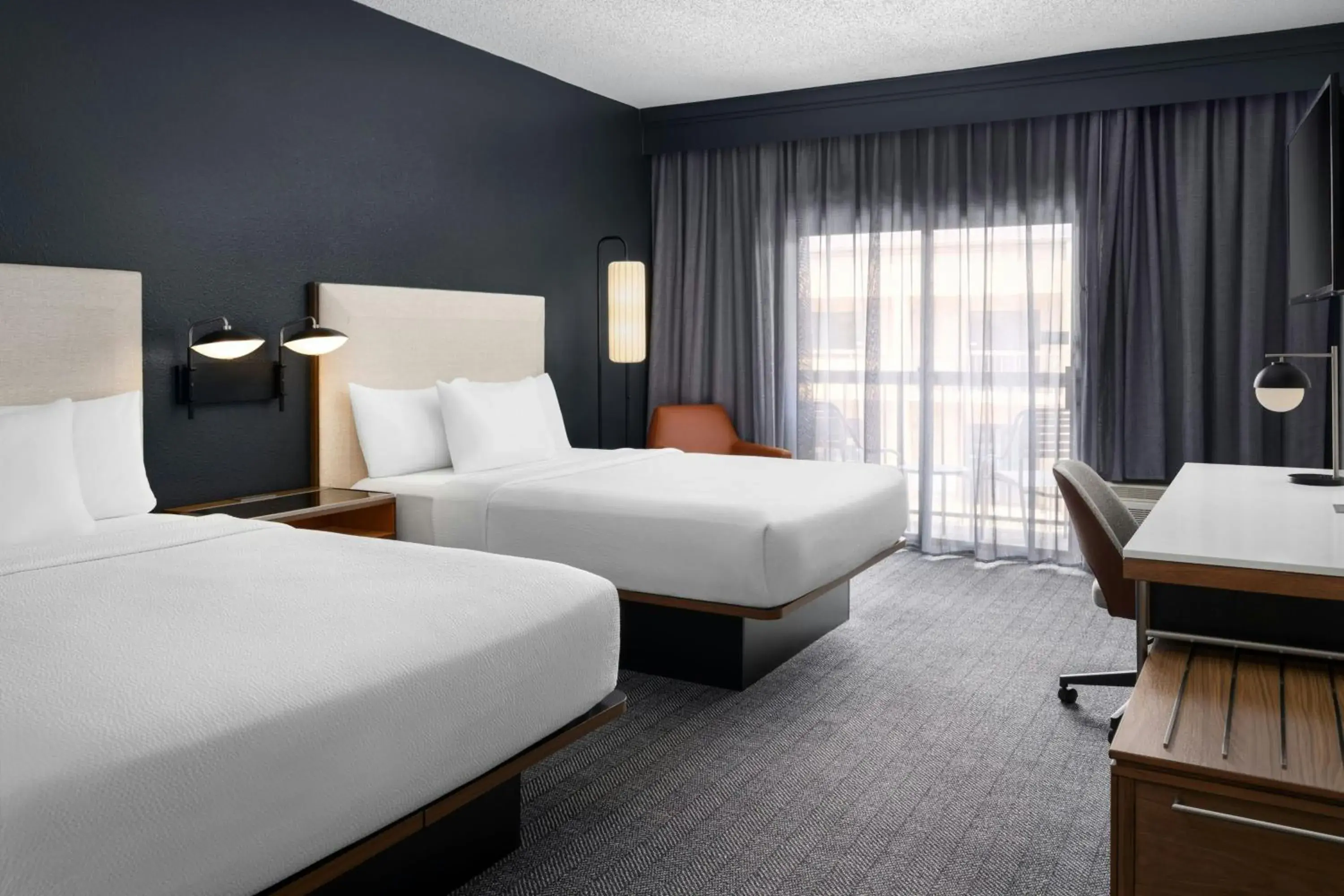 Queen Room with Two Queen Beds in Courtyard Birmingham Hoover Queen Room with Two Queen Beds in Courtyard Birmingham Hoover