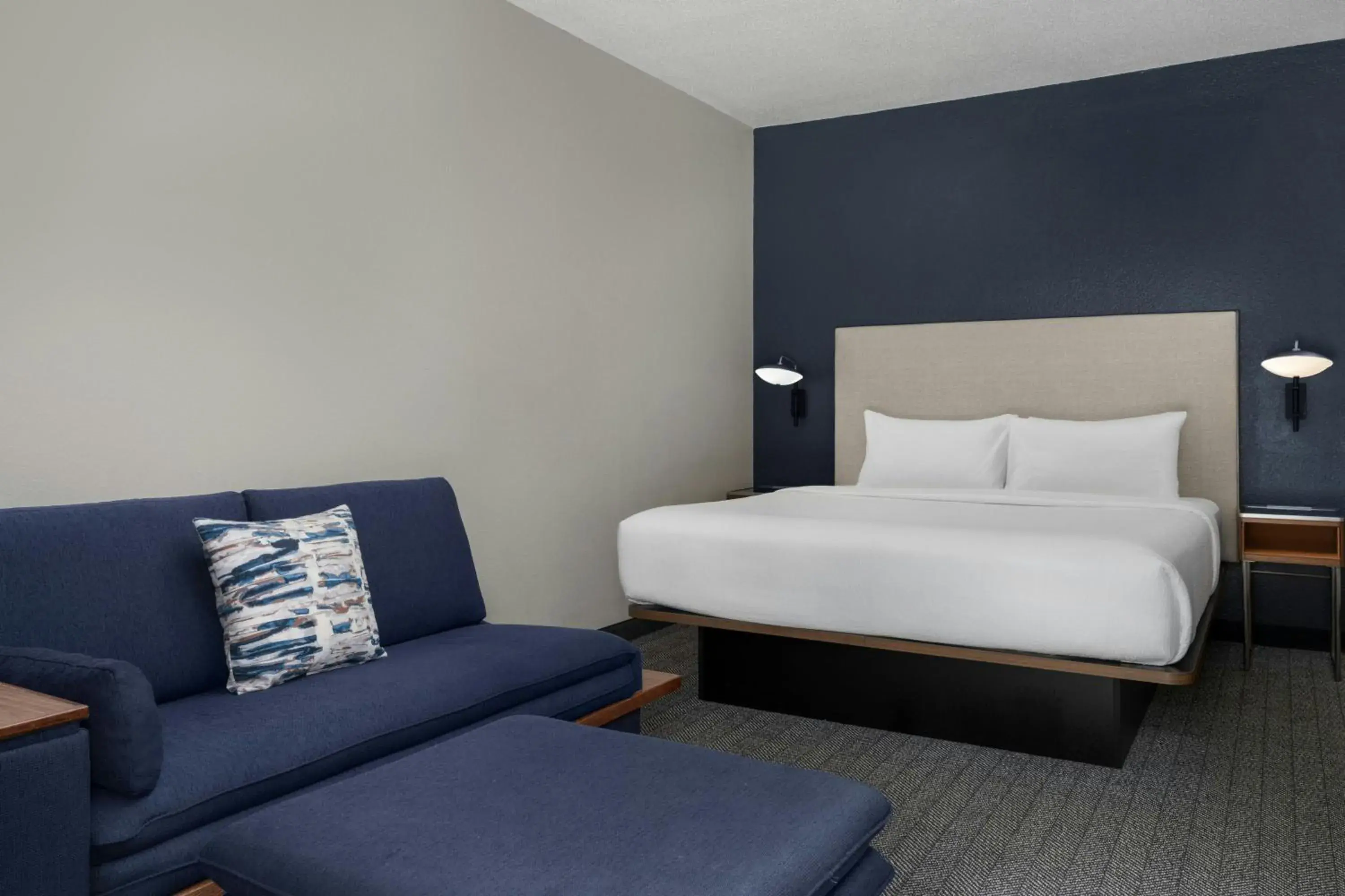 King Room with Sofa Bed in Courtyard Birmingham Hoover King Room with Sofa Bed in Courtyard Birmingham Hoover