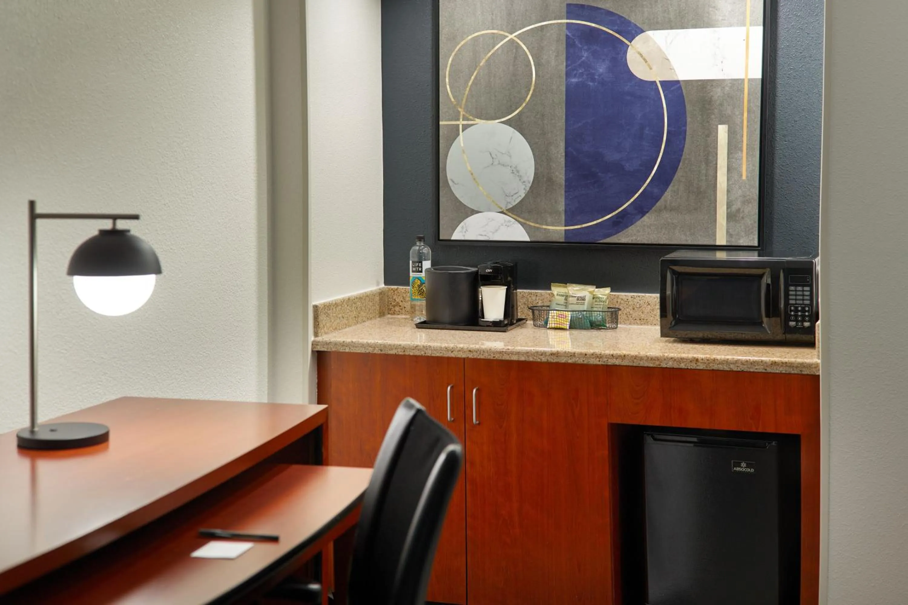 Lounge or bar in Courtyard by Marriott Nashville Brentwood