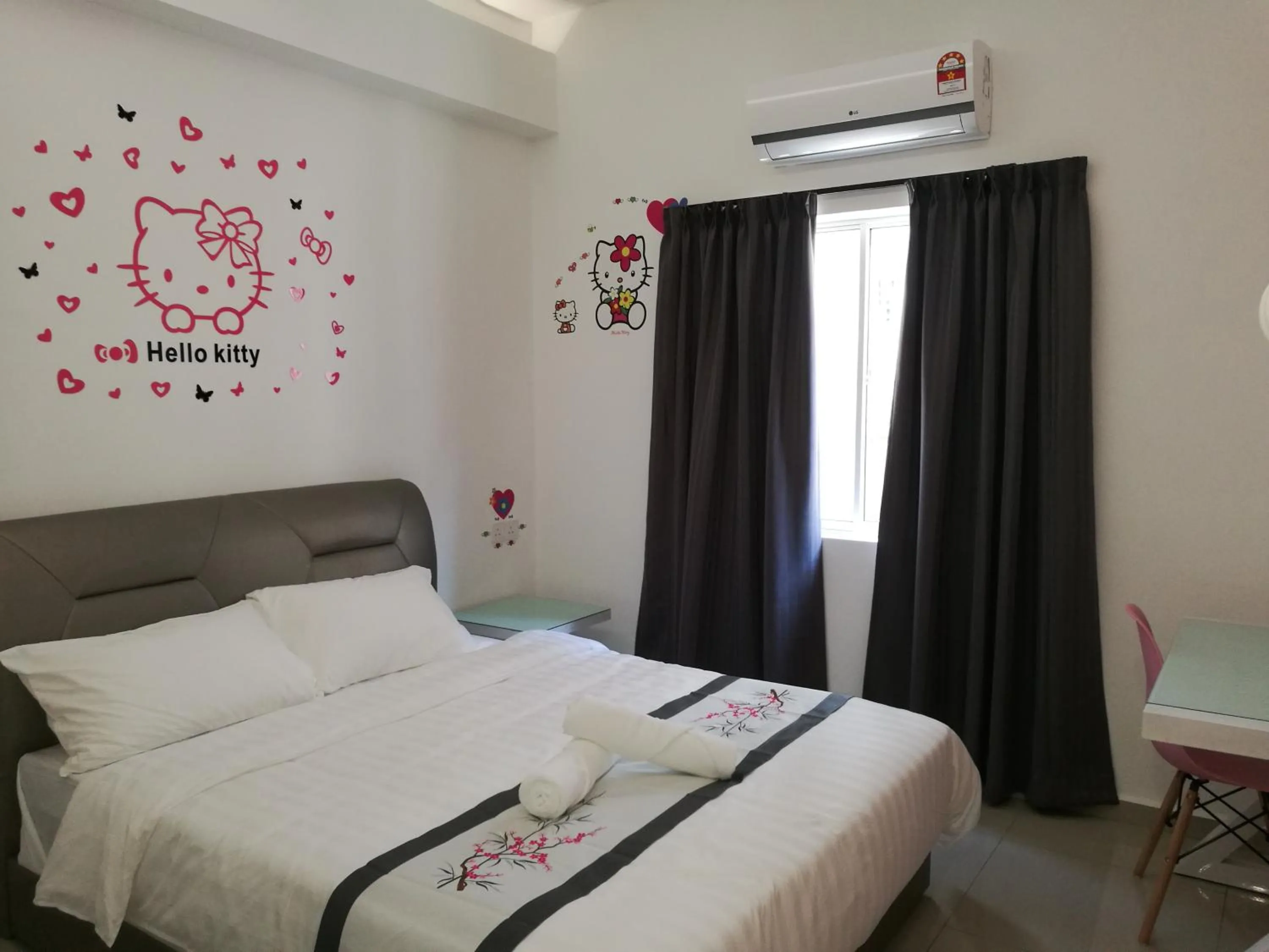 Double or Twin Room with Private Bathroom in D' Cozy Inn
