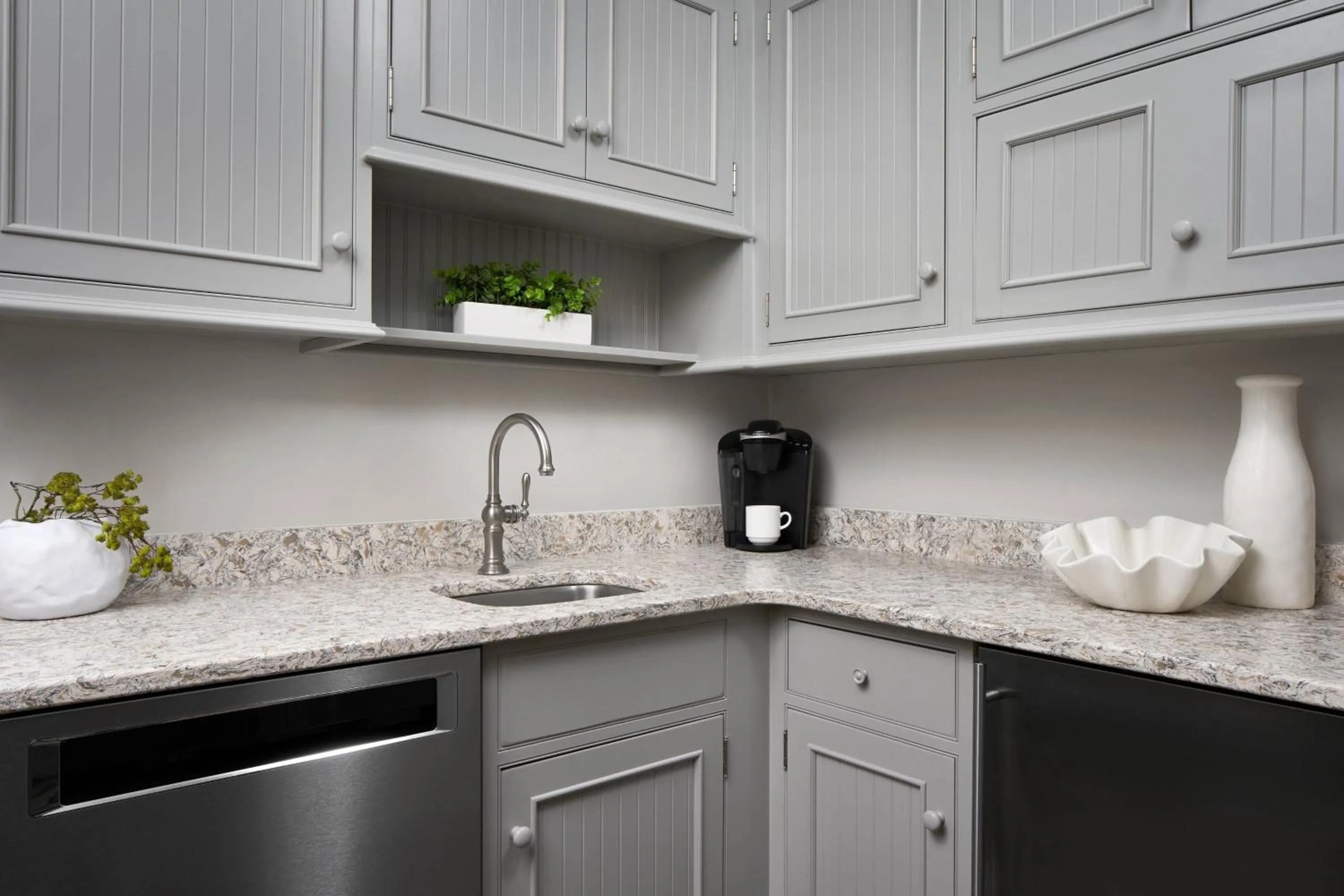 Kitchen or kitchenette in The Ritz-Carlton Reynolds, Lake Oconee