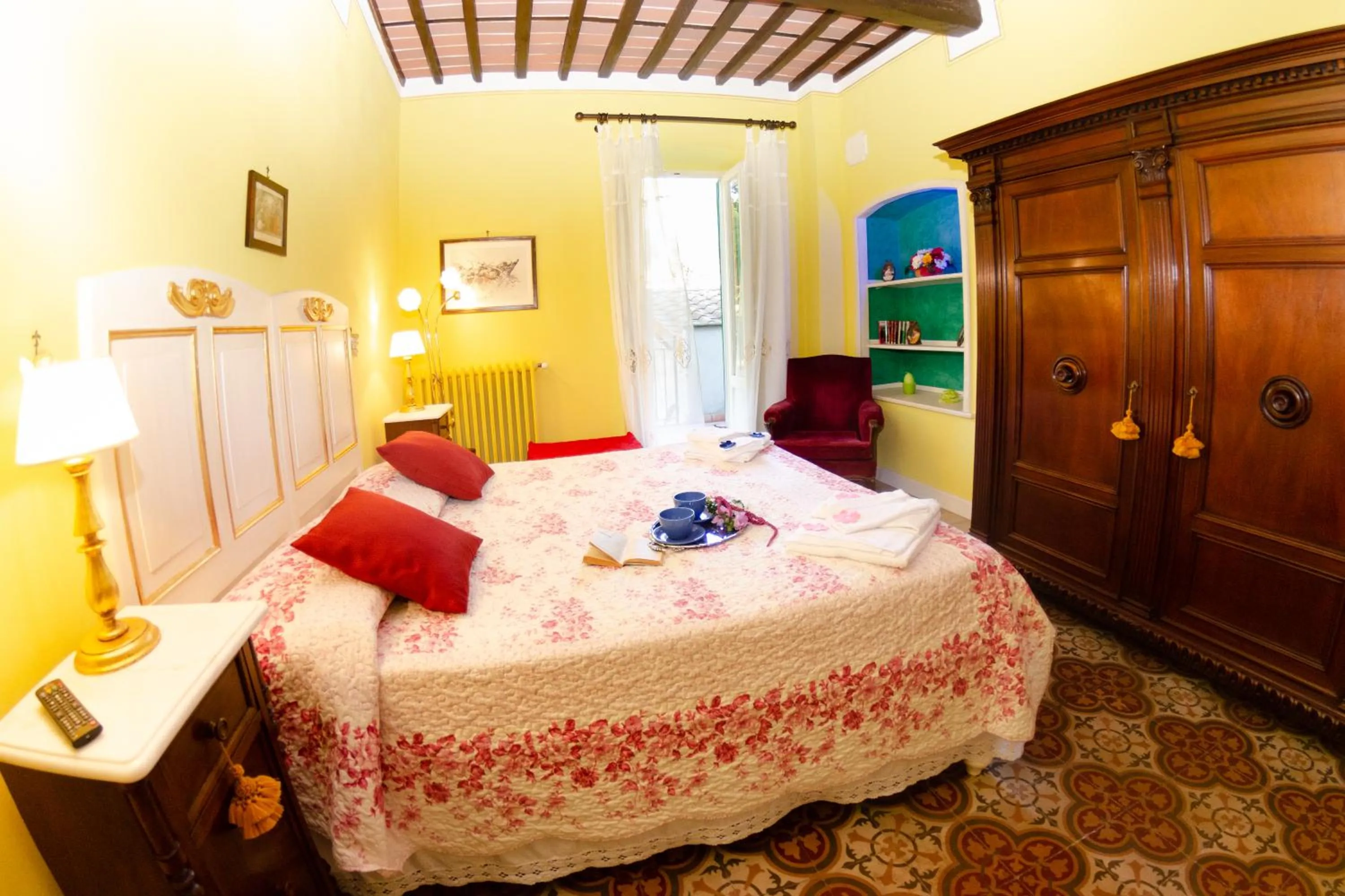 Bedroom, Bed in Villa al Borghetto