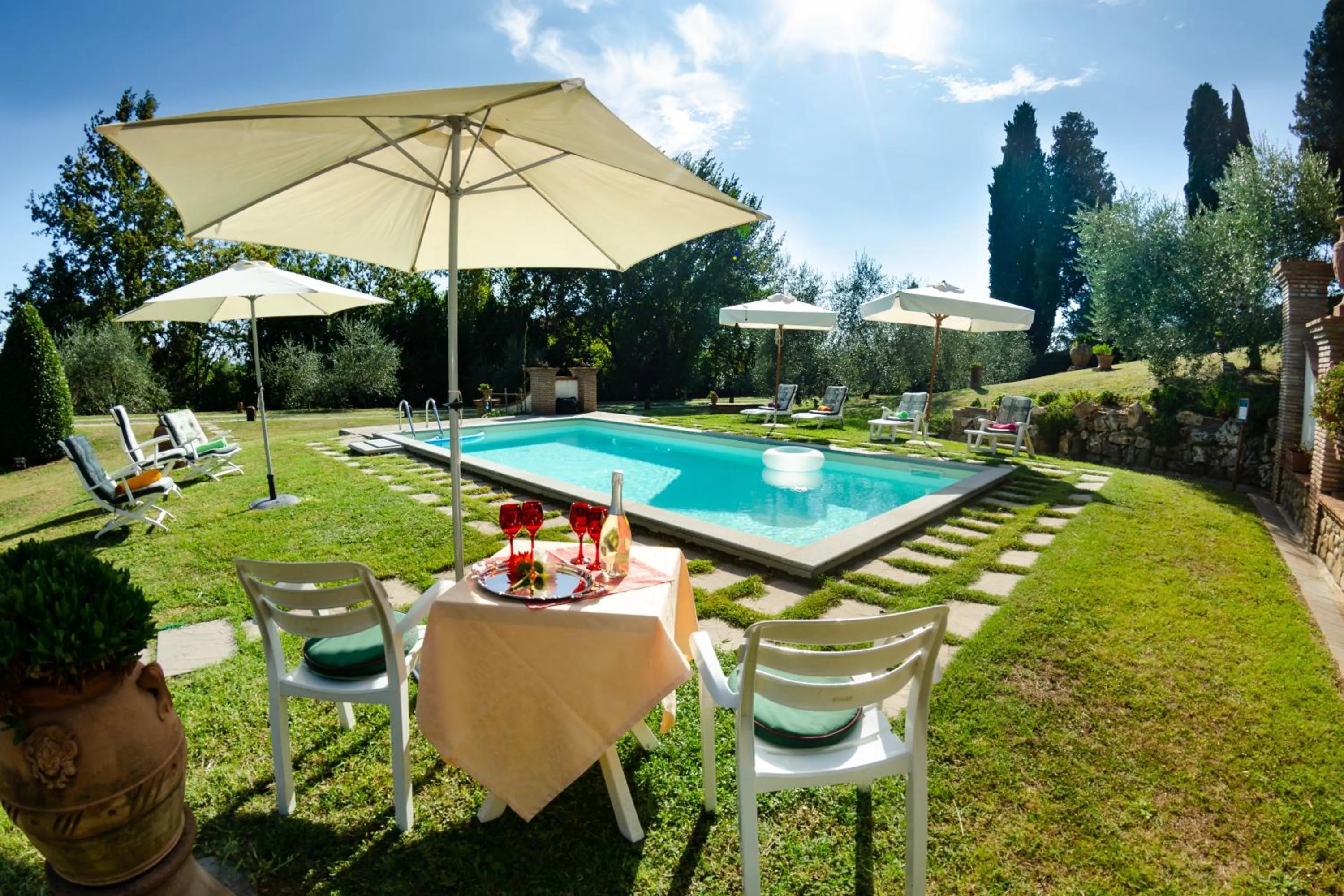 Swimming pool in Villa al Borghetto
