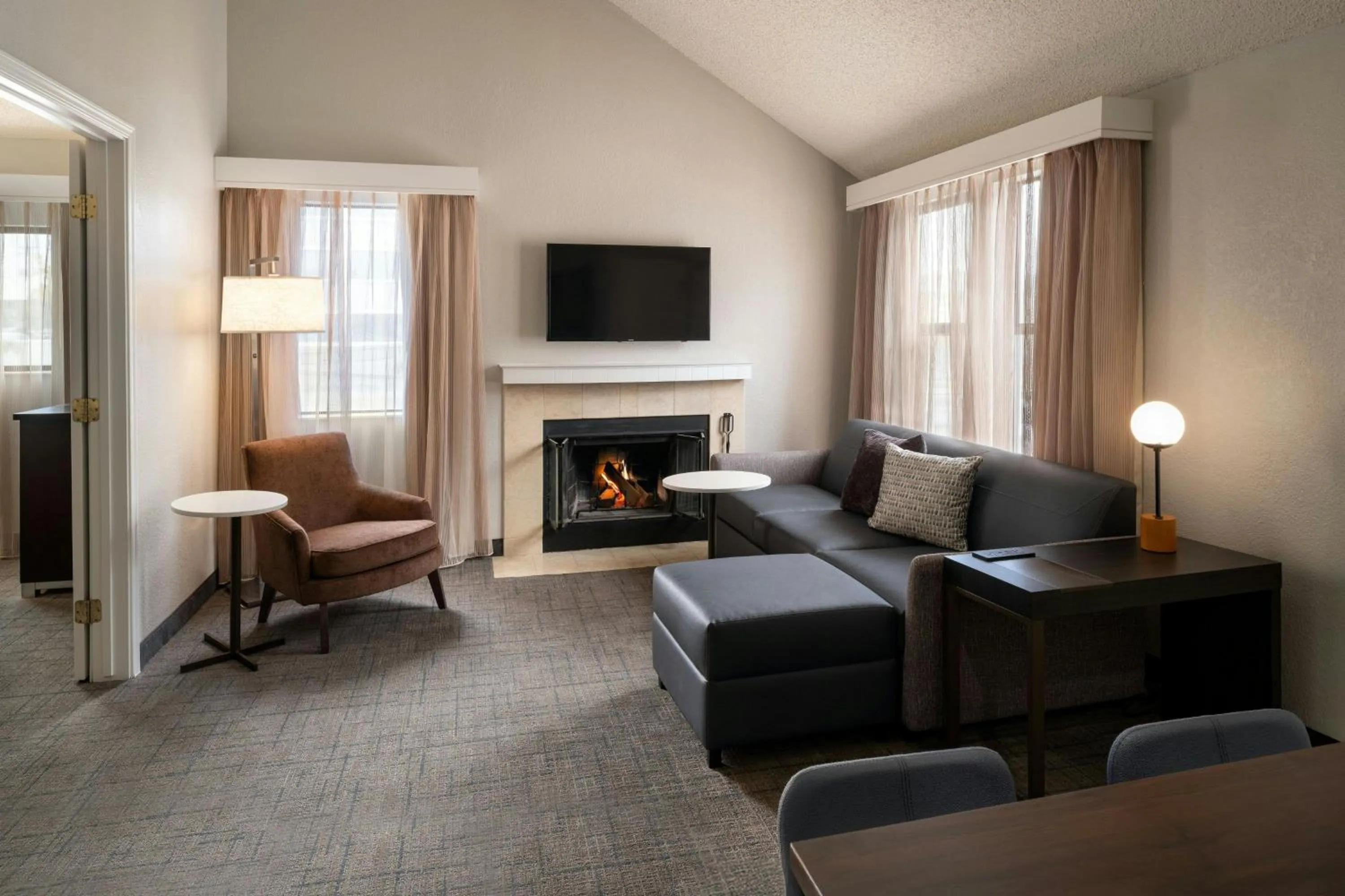 Living room in Residence Inn Pasadena Arcadia