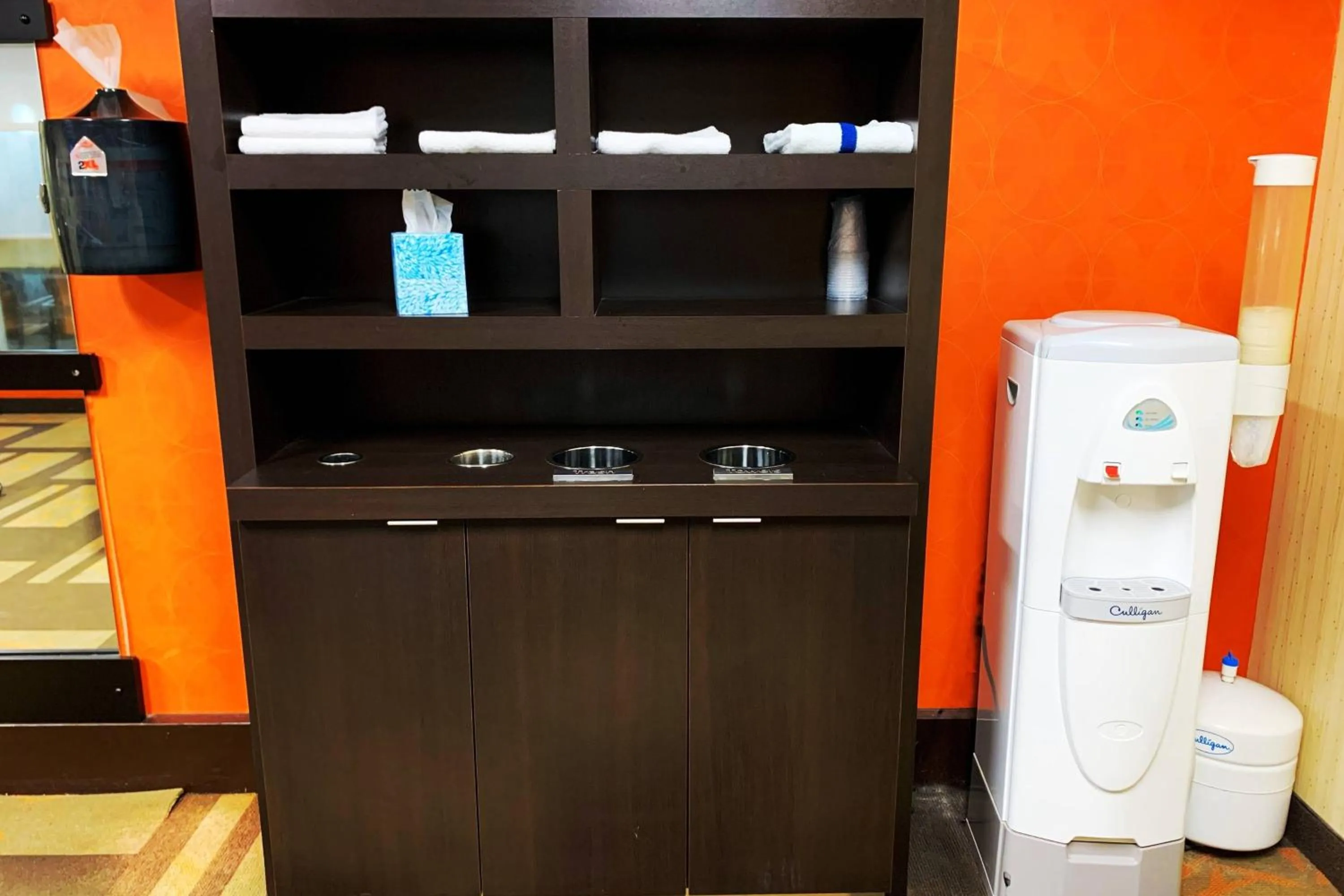 Area and facilities in Courtyard by Marriott Cleveland Westlake