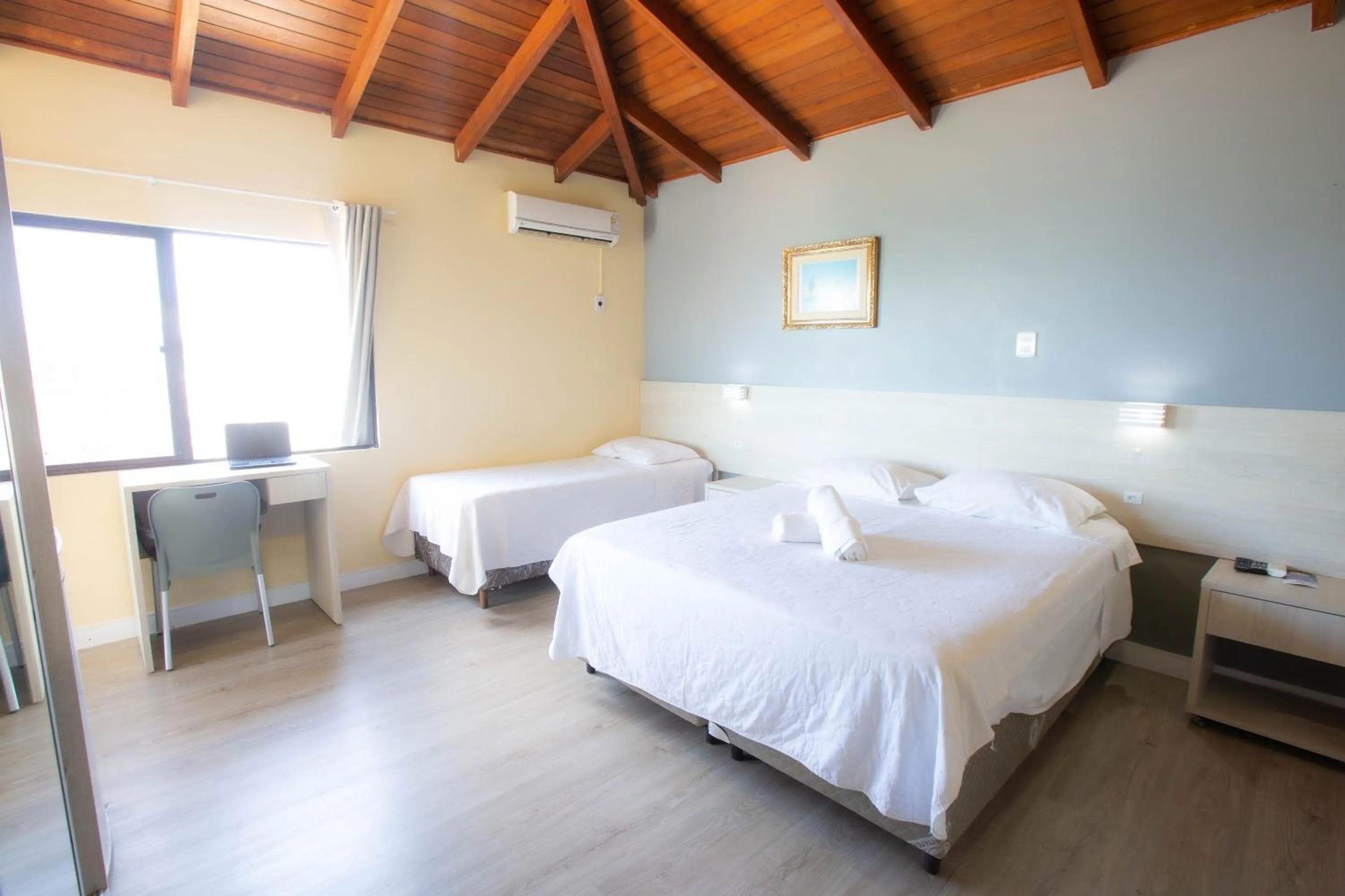 Photo of the whole room, Bed in Hotel Vila Mar