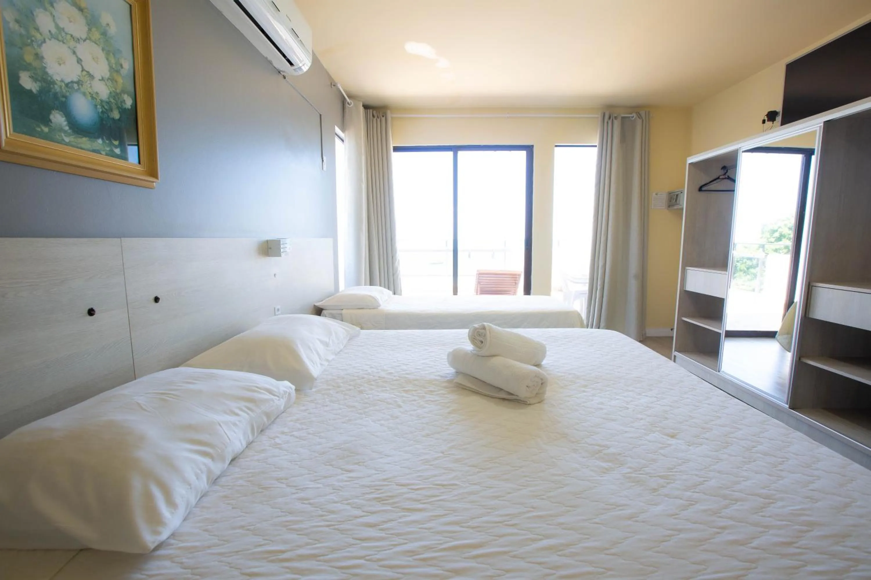 Photo of the whole room, Bed in Hotel Vila Mar