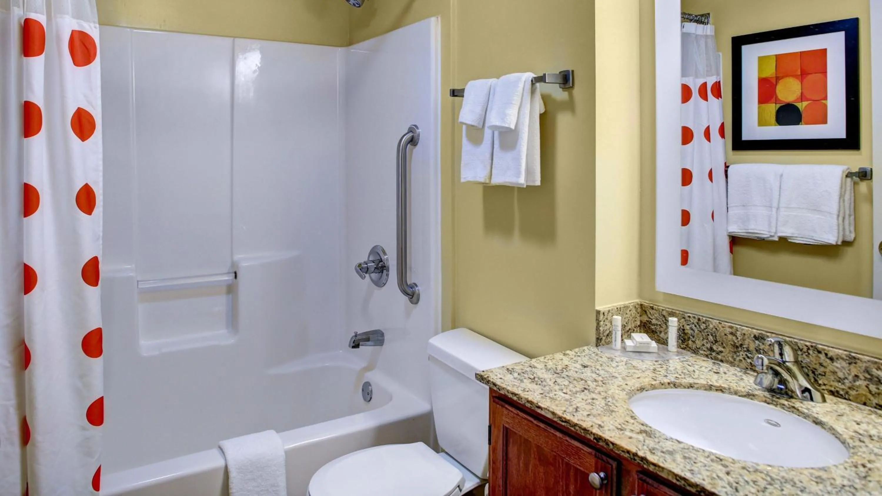 Bathroom in Towneplace Suites by Marriott Cleveland Westlake