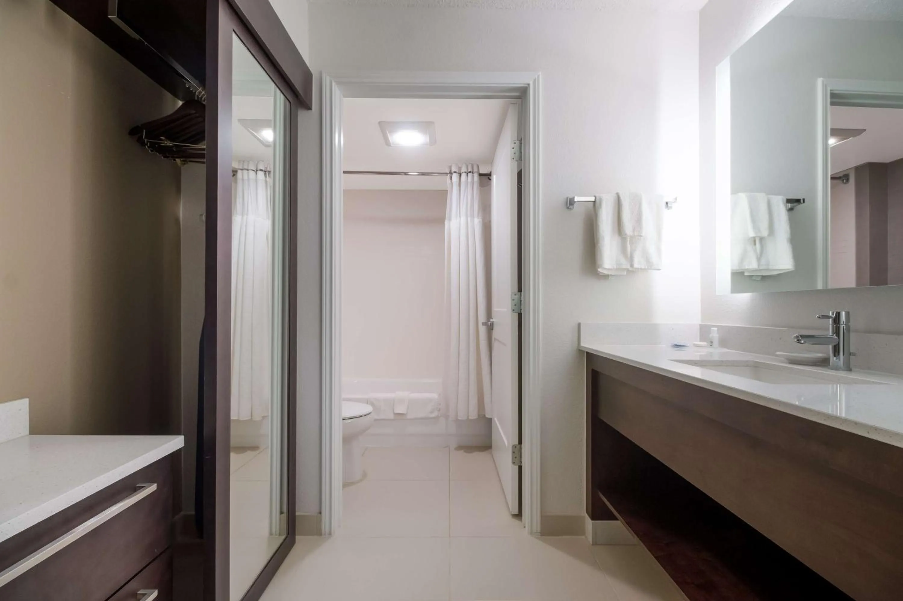 Bathroom in Sonesta ES Suites Dallas Richardson