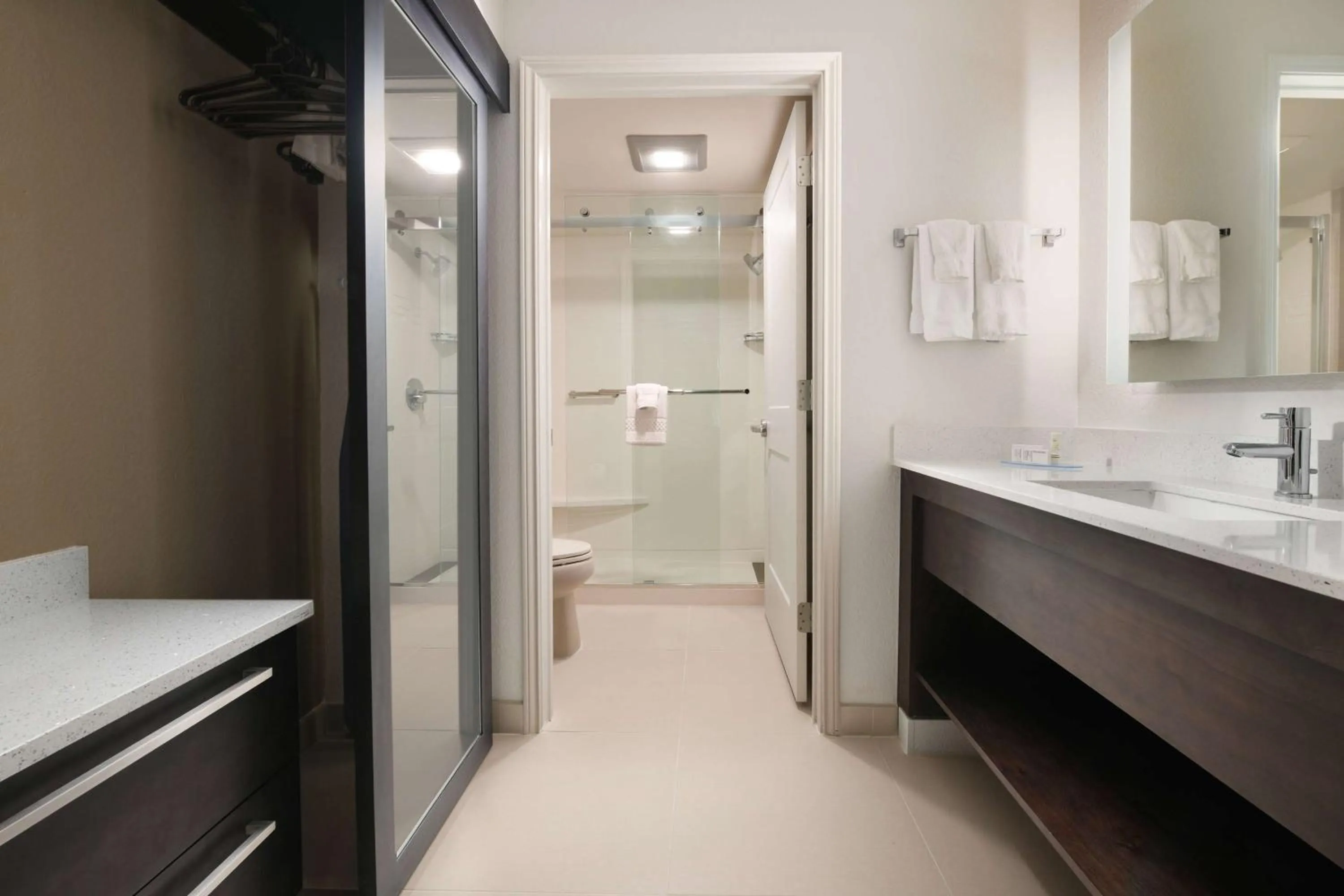 Bathroom in Sonesta ES Suites Dallas Richardson