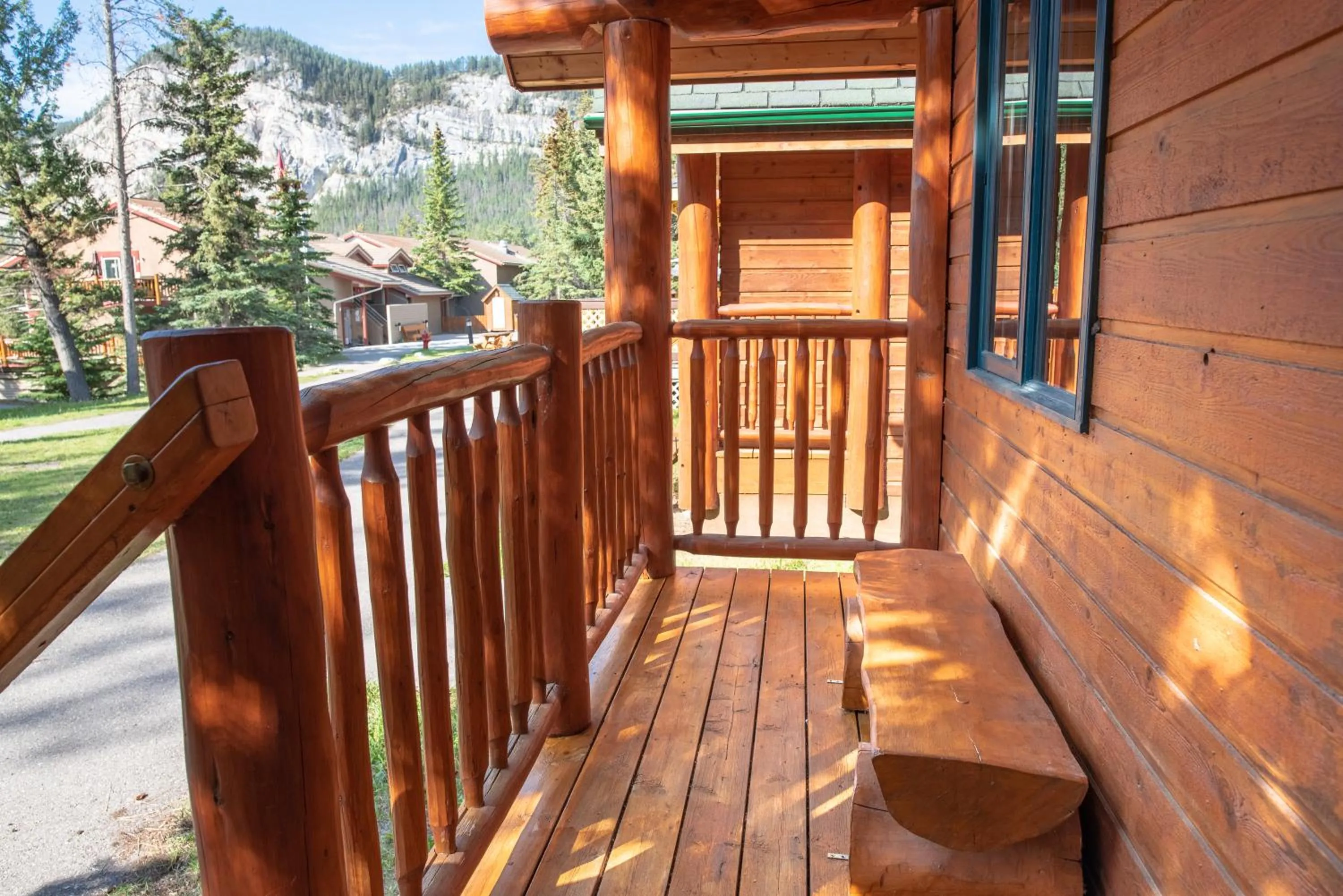 HI Banff Alpine Centre - Hostel