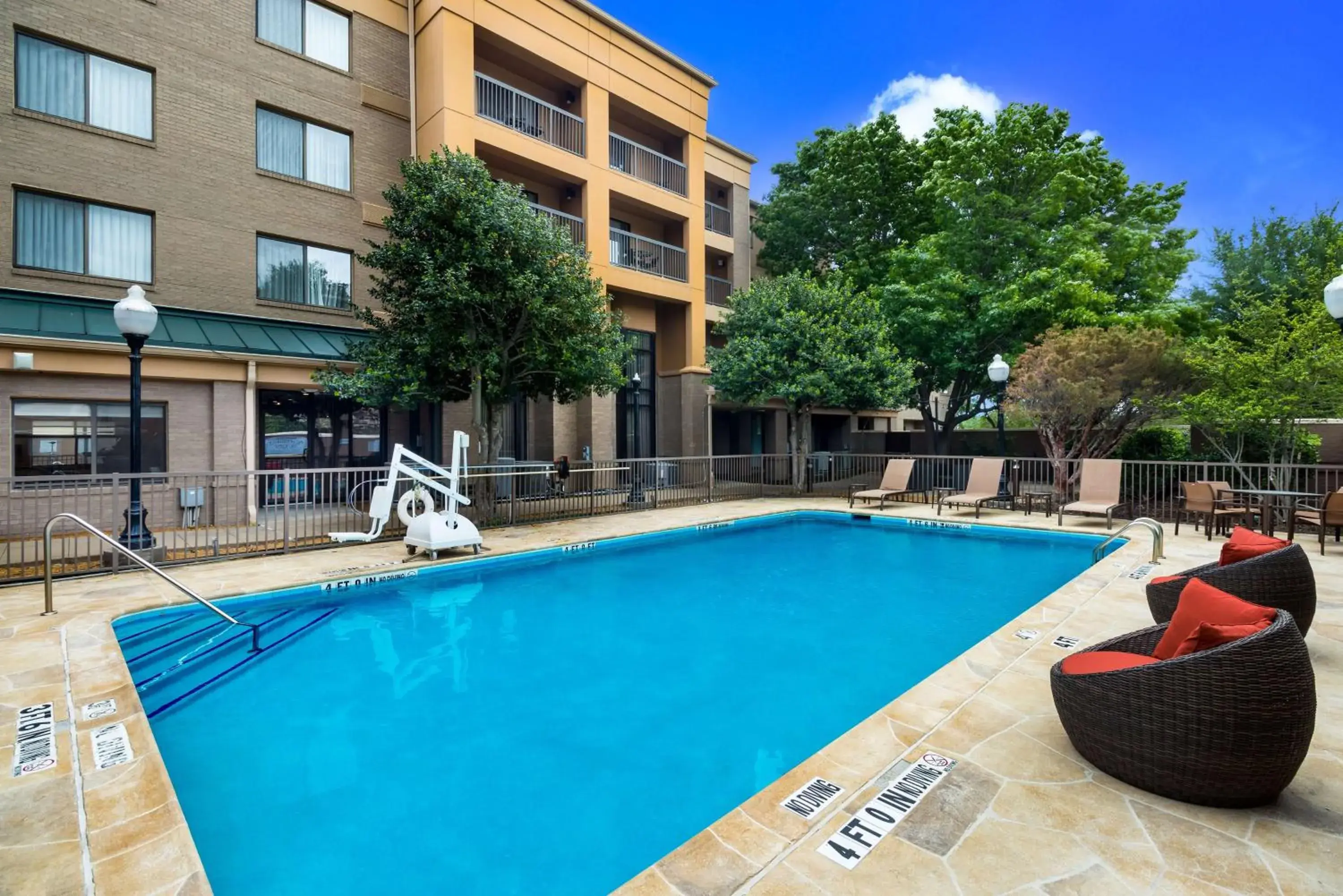 Pool view in Sonesta Select Dallas Richardson Pool view in Sonesta Select Dallas Richardson