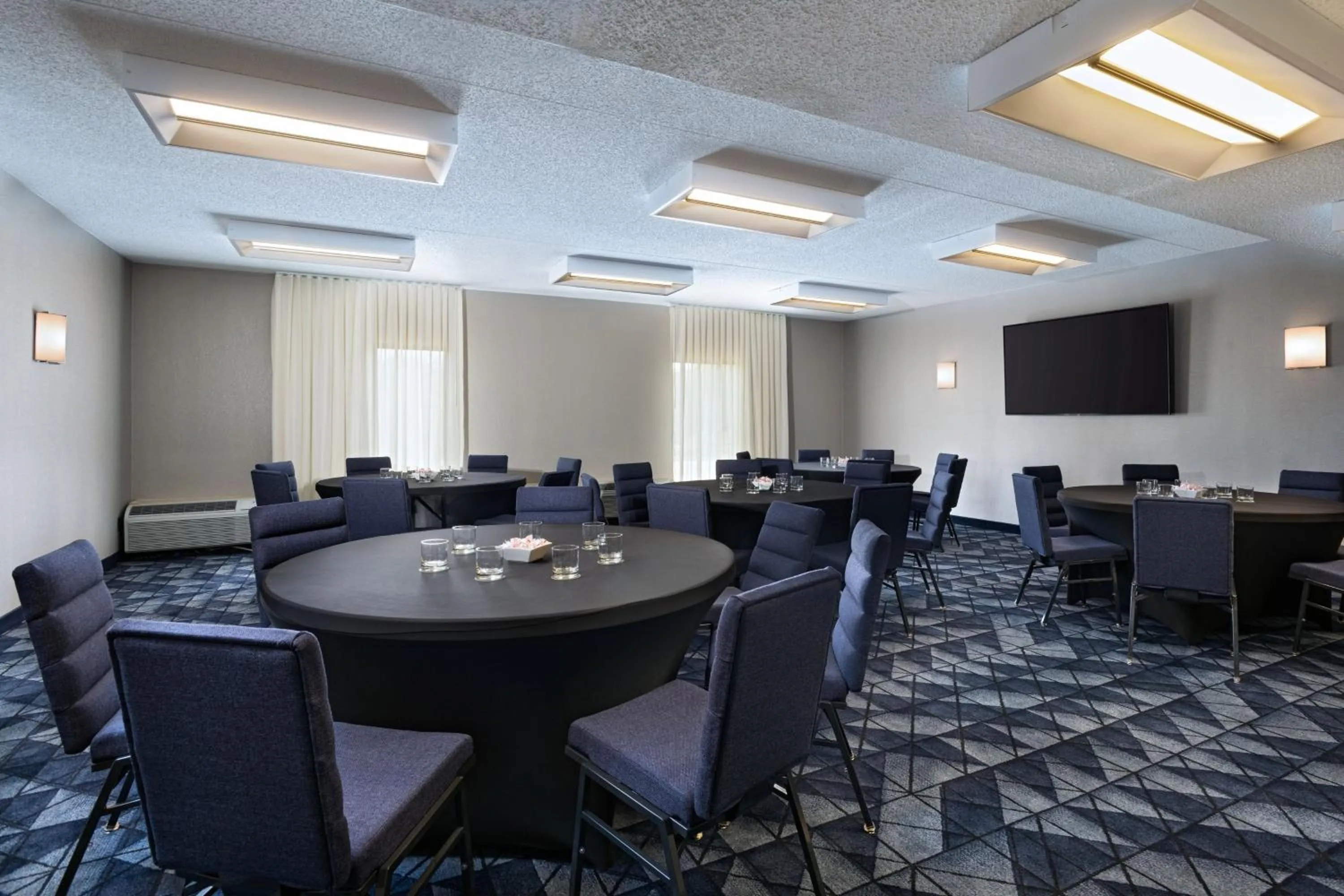 Meeting/conference room in Courtyard by Marriott Dallas Richardson at Spring Valley