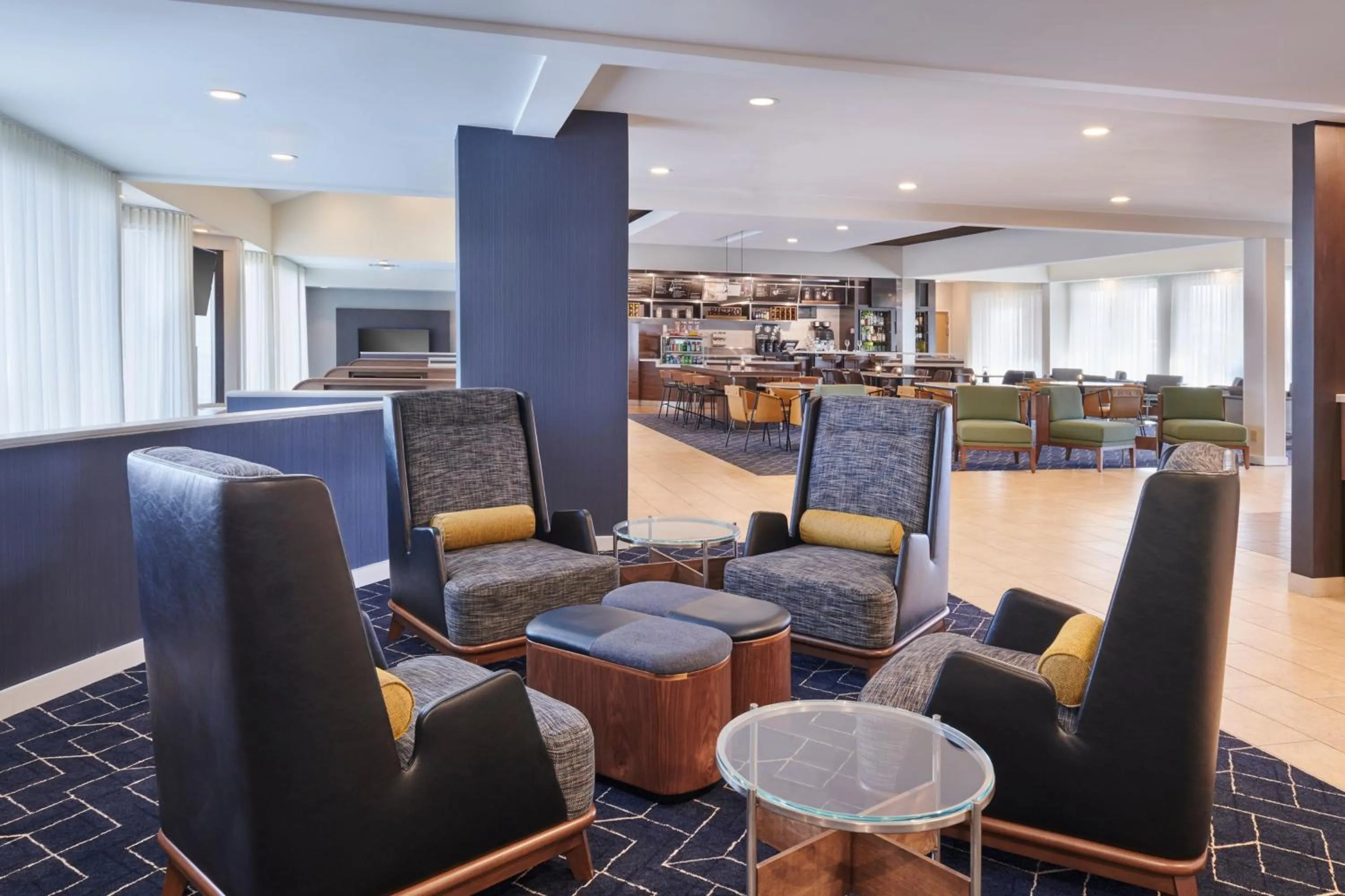 Lobby or reception in Courtyard by Marriott Detroit Livonia