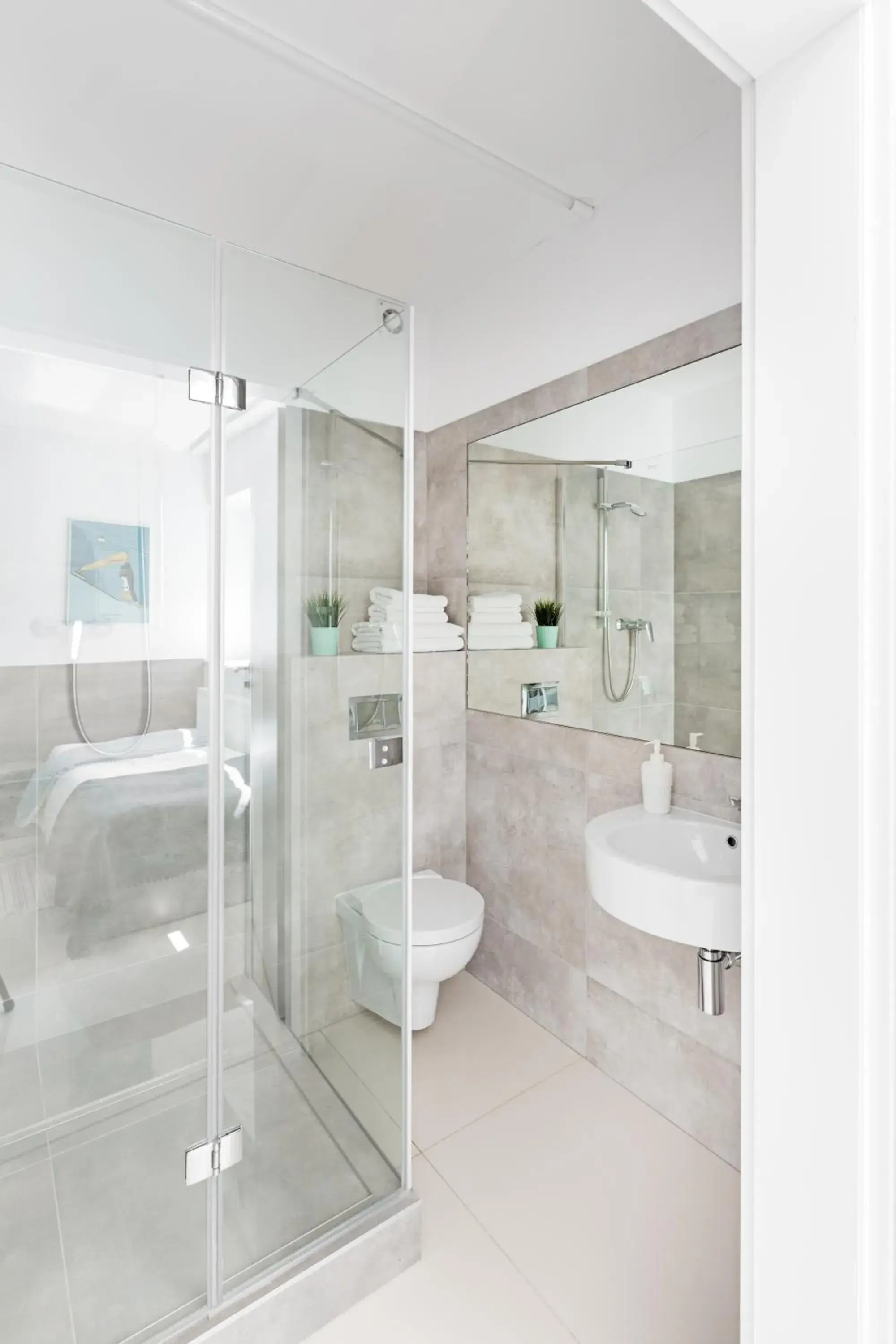 Twin Room with Private Bathroom - single occupancy in Sport Rooms II Chodakowska Warszawa Twin Room with Private Bathroom - single occupancy in Sport Rooms II Chodakowska Warszawa