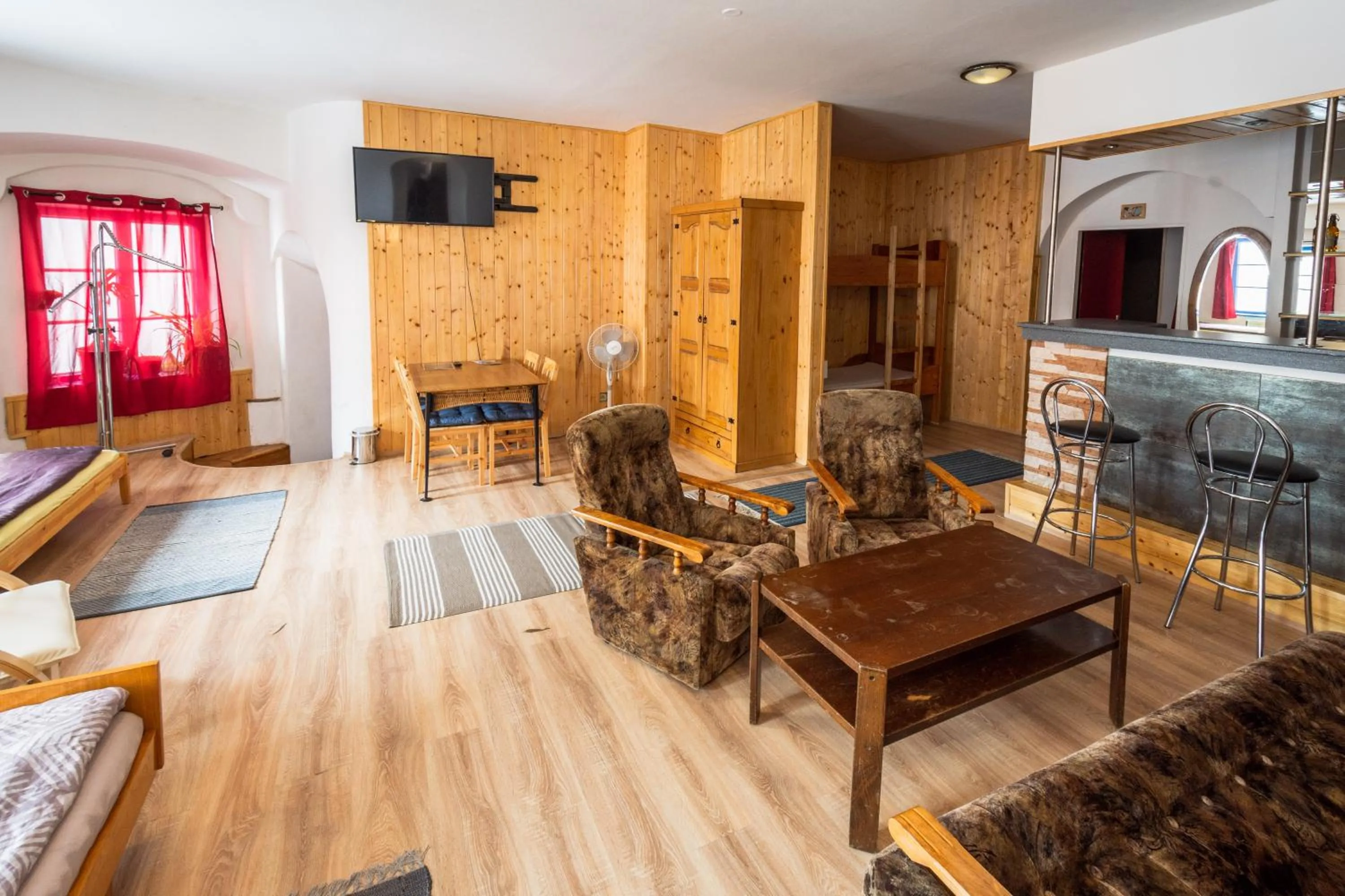 TV and multimedia in Red Point
