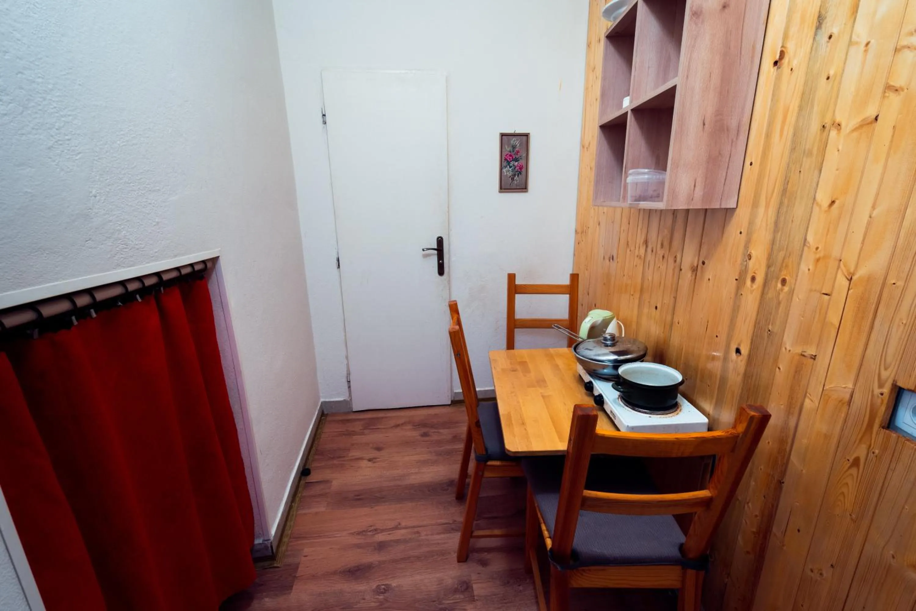Kitchen or kitchenette in Red Point