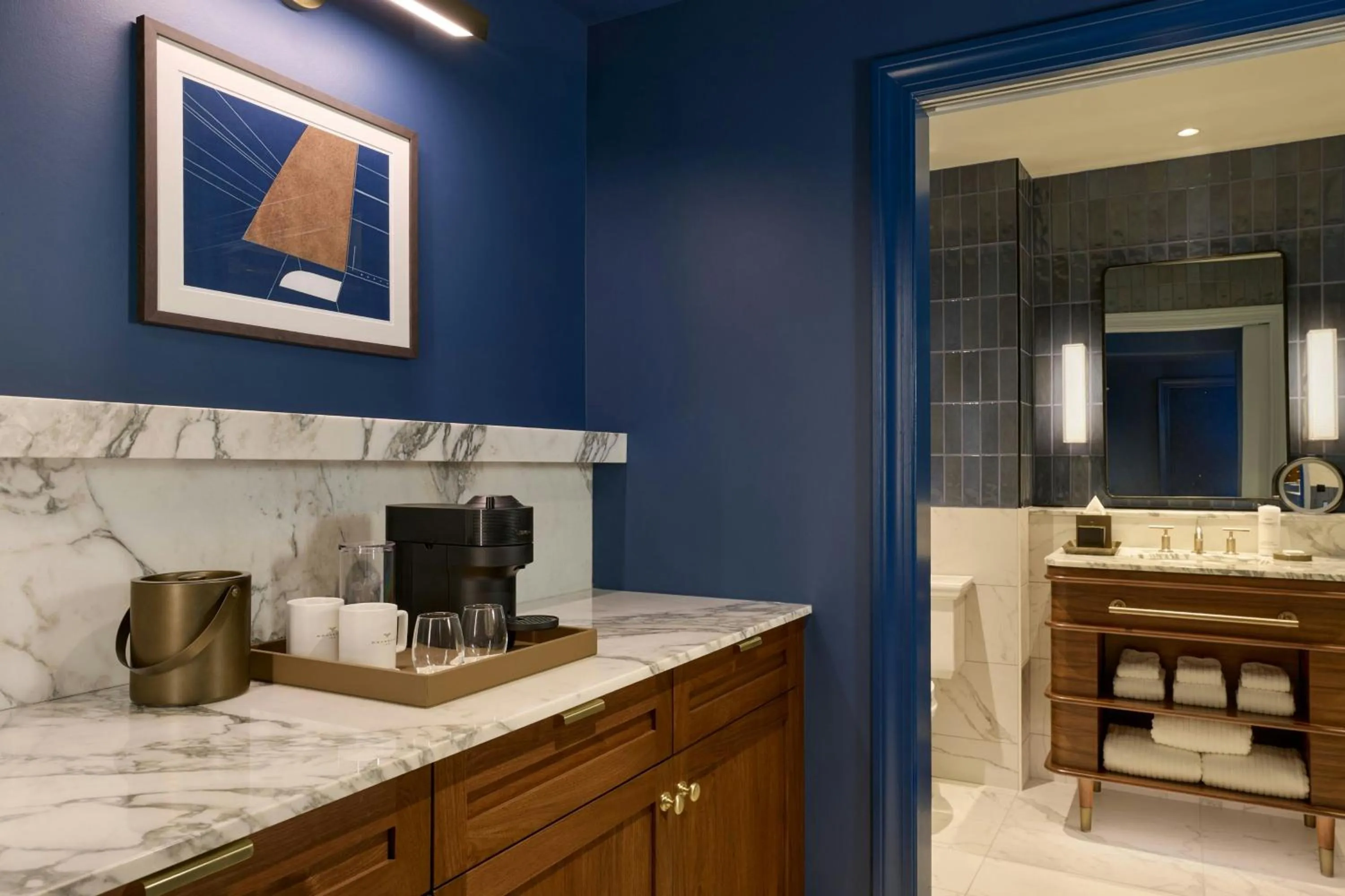 Photo of the whole room in Dearborn Inn, Autograph Collection