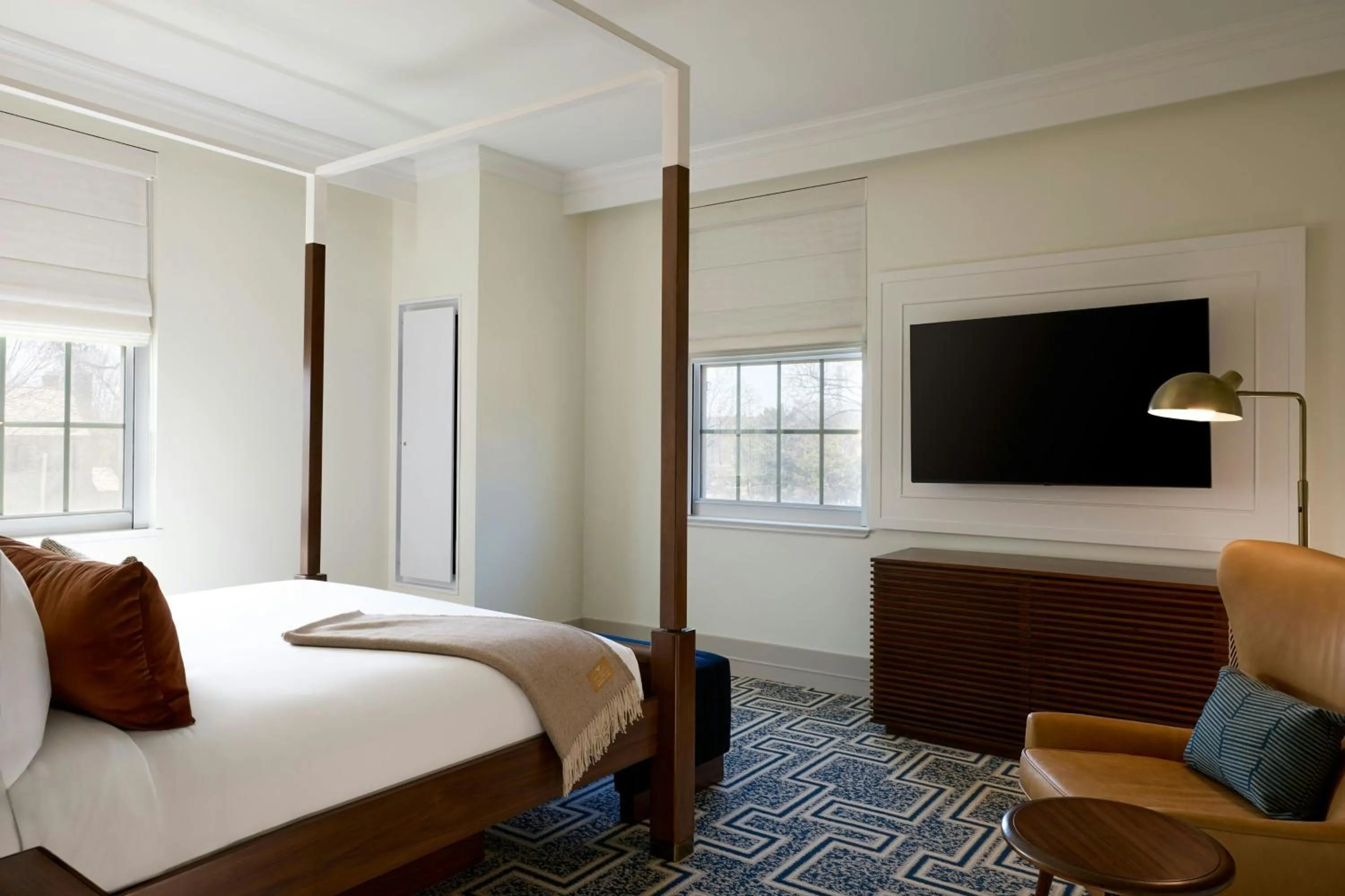 Bedroom, Bed in Dearborn Inn, Autograph Collection