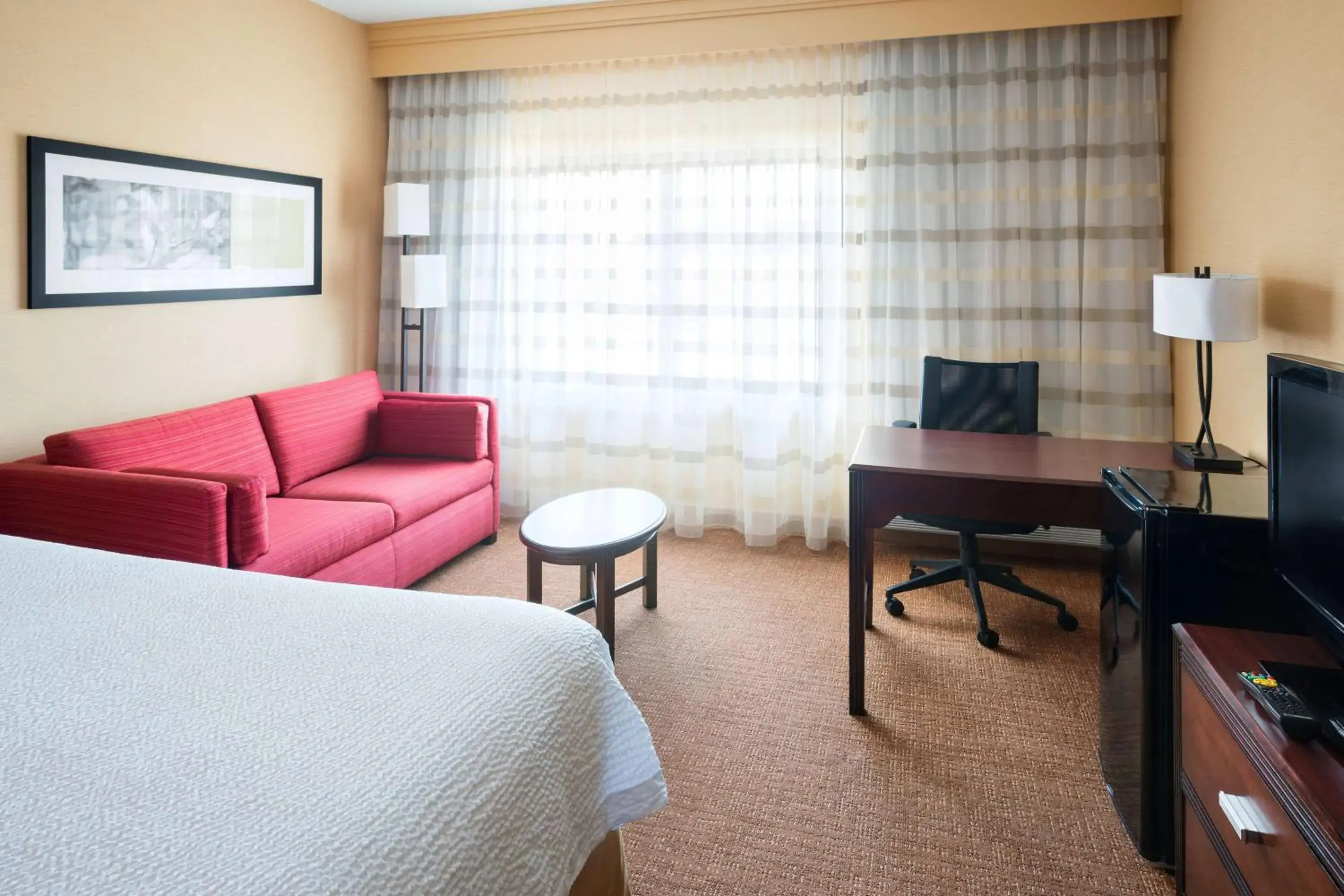 Photo of the whole room, Bed in Sonesta Select Detroit Novi Photo of the whole room, Bed in Sonesta Select Detroit Novi